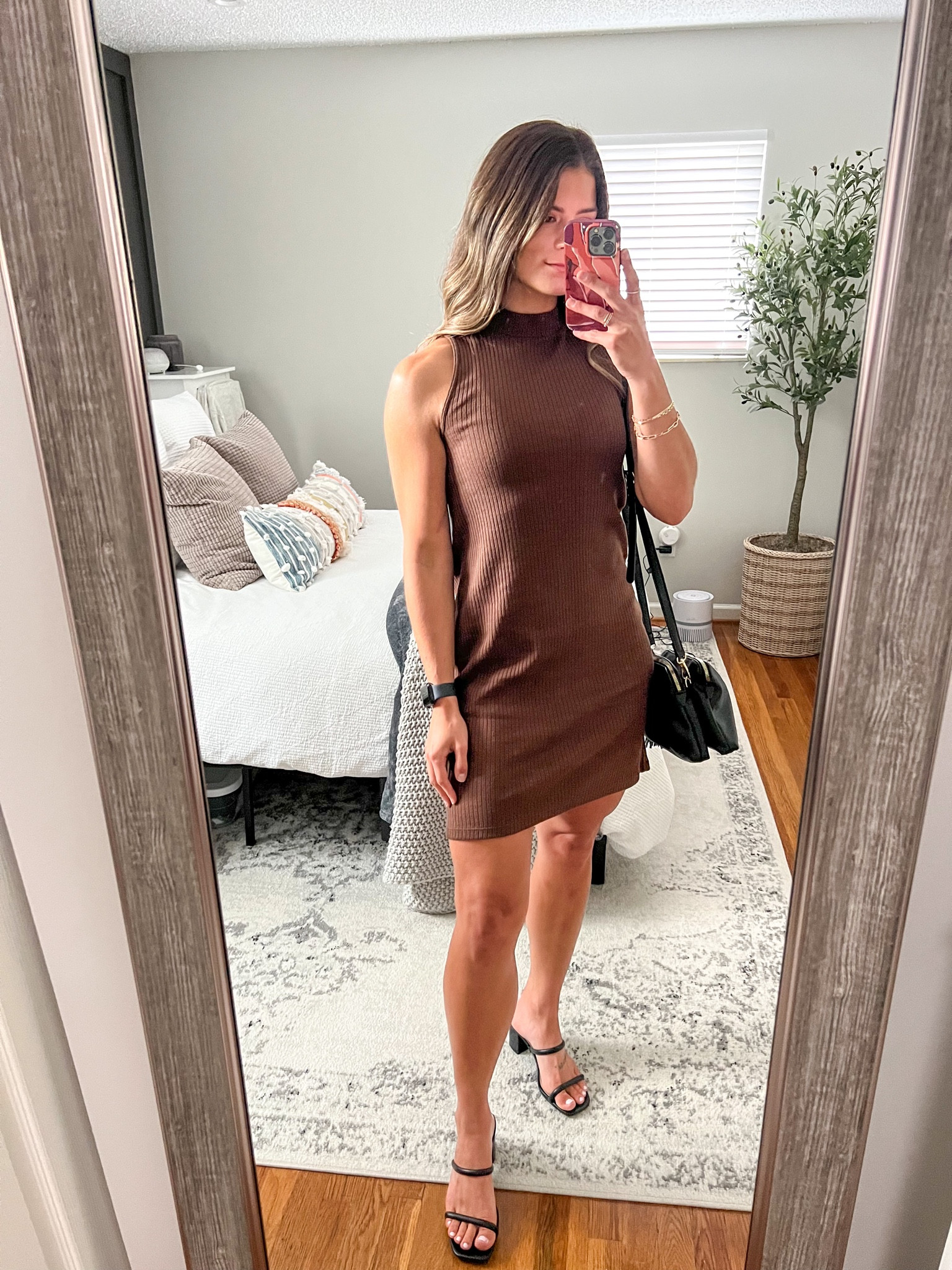 Casual ribbed knit fall dress 

Old navy, old navy find, early fall dress, ribbed shift dress, espresso dress, #LTKFall 

#LTKstyletip #LTKSeasonal #LTKSale