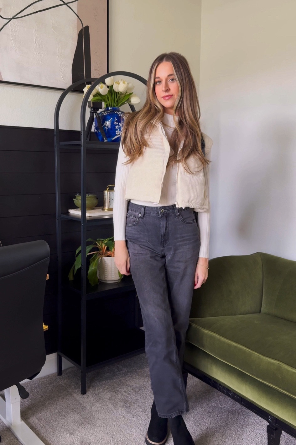 Easy outfit, idea for fall, cropped cream vest, corduroy, Levi jeans, thanksgiving, outfit, idea, casual Christmas, outfit, idea, winter outfit

#LTKstyletip #LTKfindsunder100 #LTKSeasonal