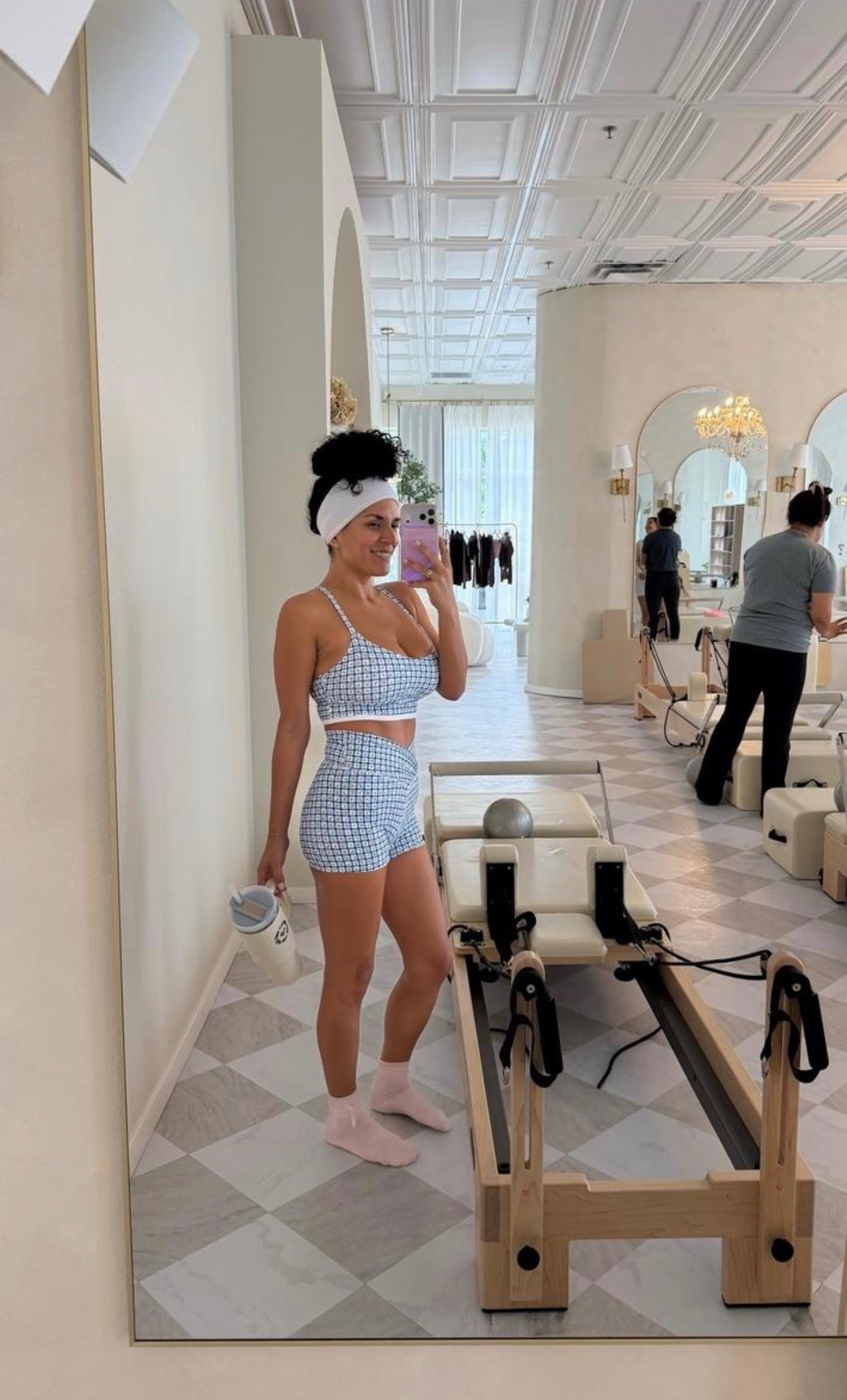 Pilates mornings are better in a cute matching set 🩵 Loving this print for a fresh workout look.

#PilatesOutfit #MatchingSet #ActivewearStyle #WorkoutStyle #PilatesGirl #FitnessFashion #WorkoutInspo

#LTKdayinmylife #LTKfitnessgoals #LTKmorningroutine