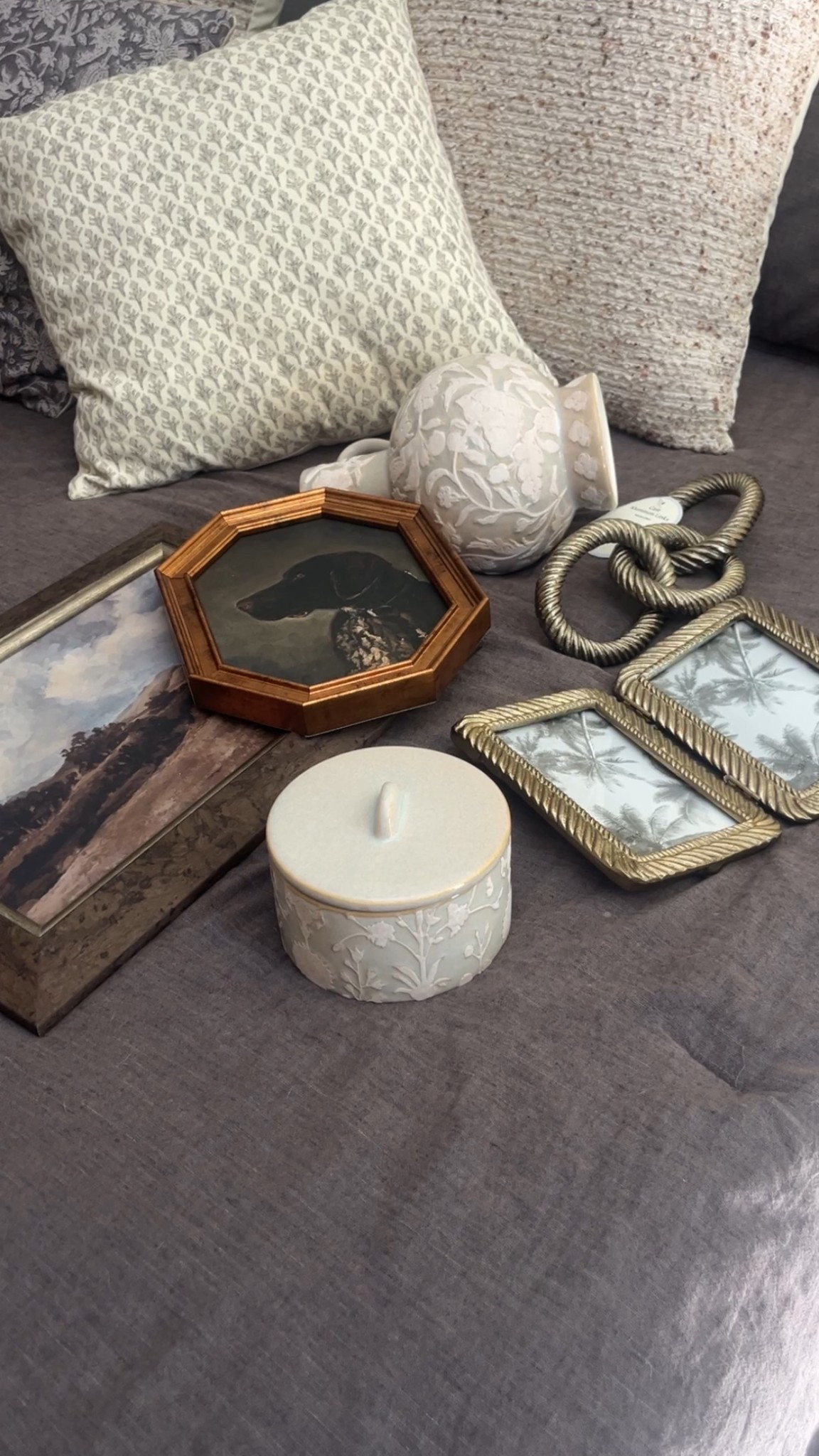 New Threshold with Studio McGhee home decor



 Home decor items target new decor target fall 2025 target home decor 2025

#LTKFindsUnder50 #LTKSeasonal #LTKHome