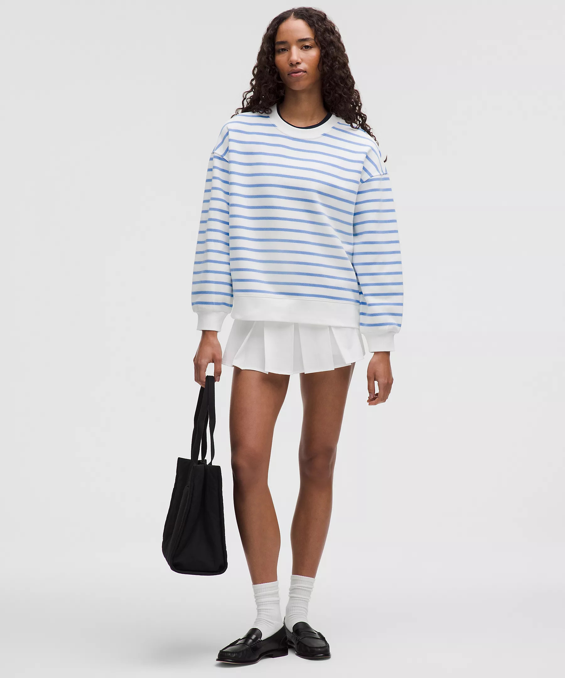 Perfectly Oversized Fleece Crewneck Pullover | Women's Hoodies & Sweatshirts | lululemon | Lululemon (US)