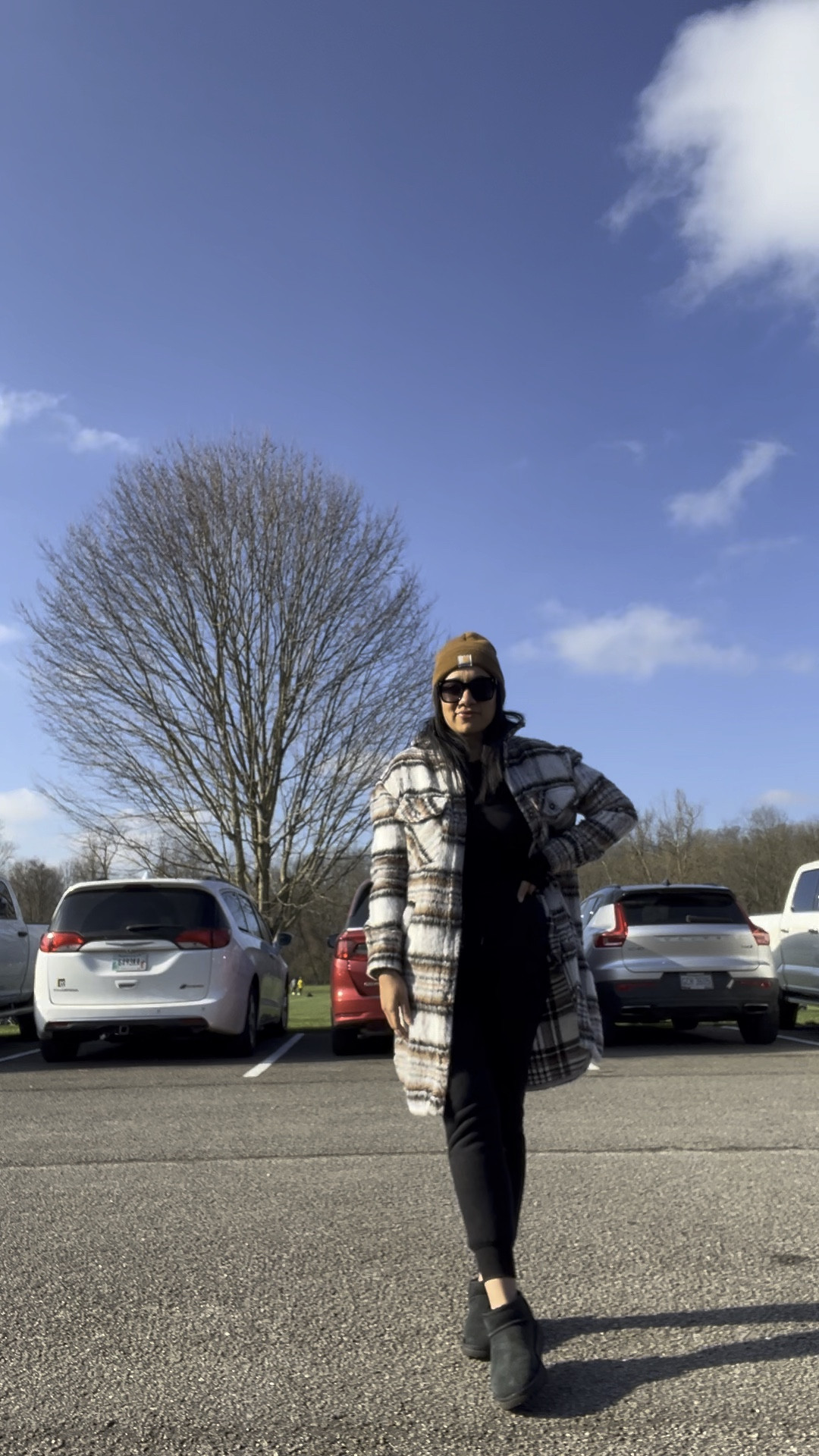 Plaid coat
Fleece lined joggers
Soccer mom outfit
Ugg boots


#LTKSeasonal #LTKshoecrush #LTKfindsunder100