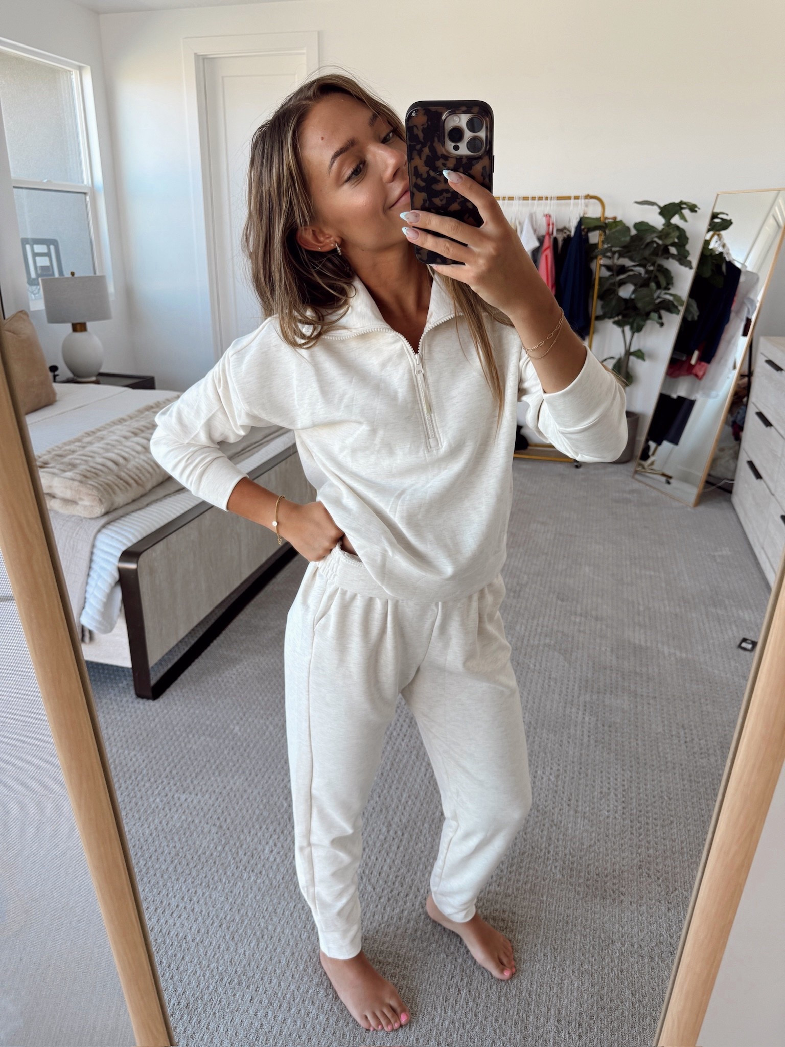 Holy crap I cannot believe this set!!!!!! RUN DONT WALK🛍️🛍️

#LTKFindsUnder100 #LTKActive #LTKU