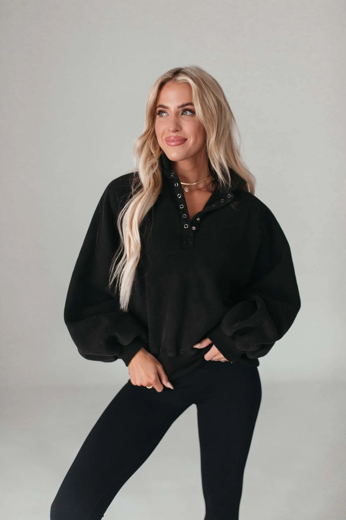 Charlie Black Pullover - FINAL SALE | The Post