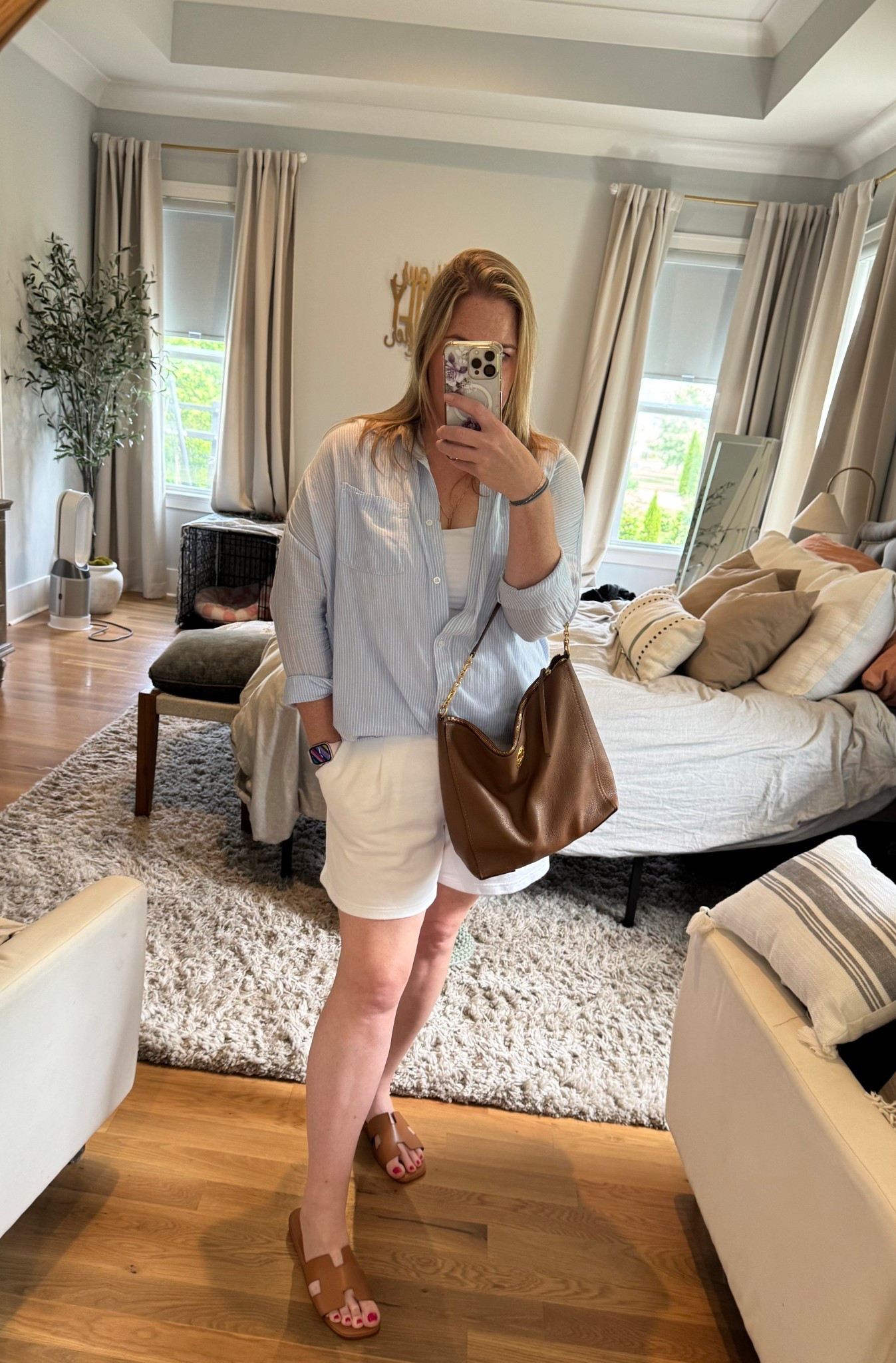 Out and about town today in this comfy OOTD. 


#LTKSeasonal #LTKOver40 #LTKShoeCrush