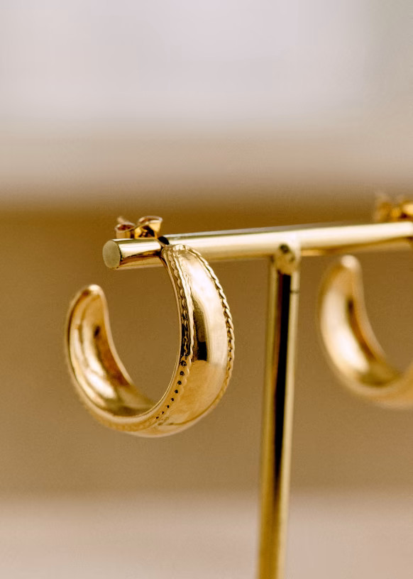 Natacha Hoops Earrings | Sezane Paris