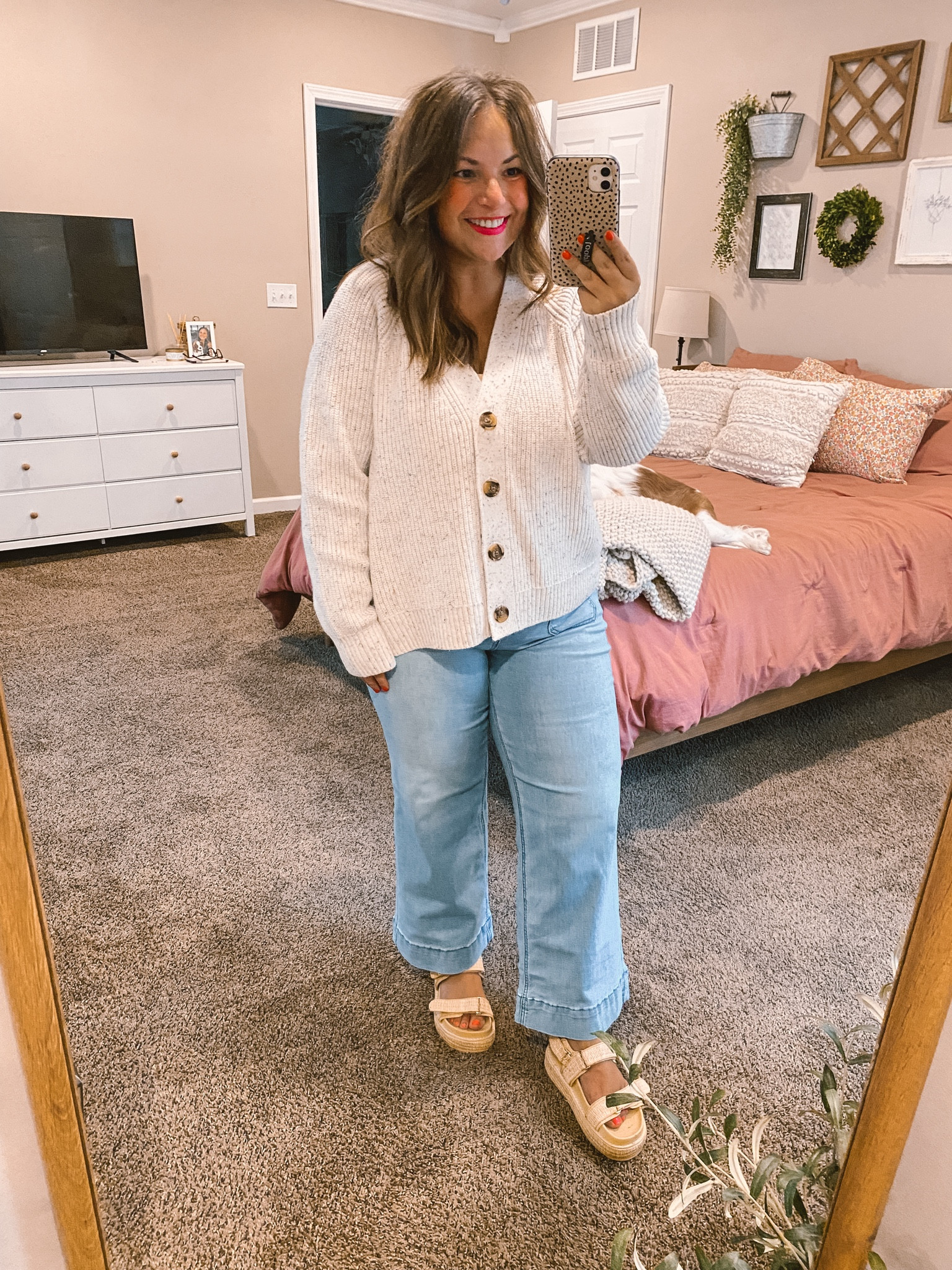 You can’t go wrong with a comfy cardigan & jeans. Digging this Amazon + Old Navy fit.

sandals: fit a tad oversized // wearing a 5
jeans: fit true to size // wearing a large
cardigan: fits true to size // wearing a large

Amazon, Old Navy

#LTKFindsUnder100 #LTKFindsUnder50 #LTKStyleTip