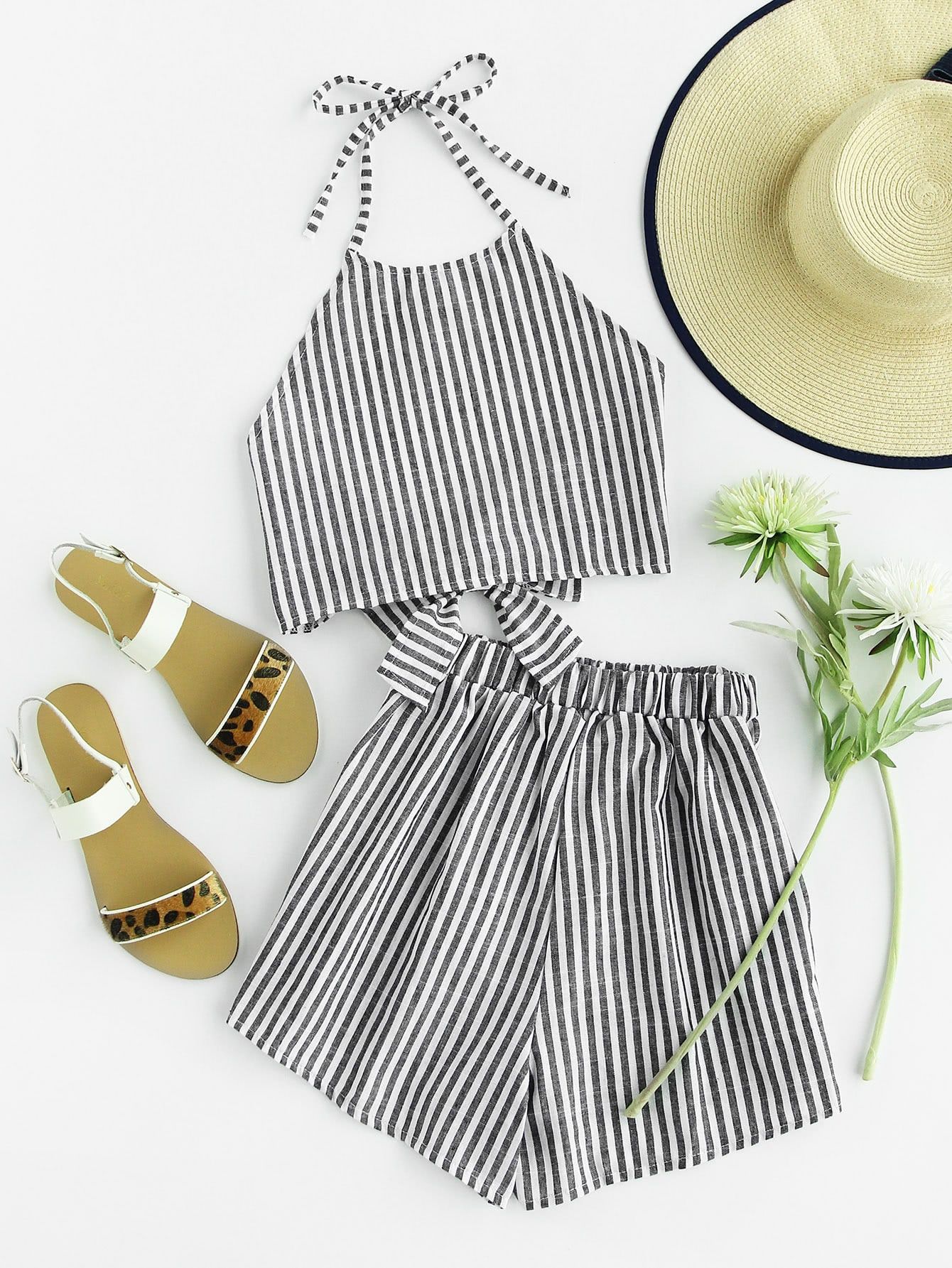 Halter Neck Striped Bow Open Back And Shorts Set | ROMWE