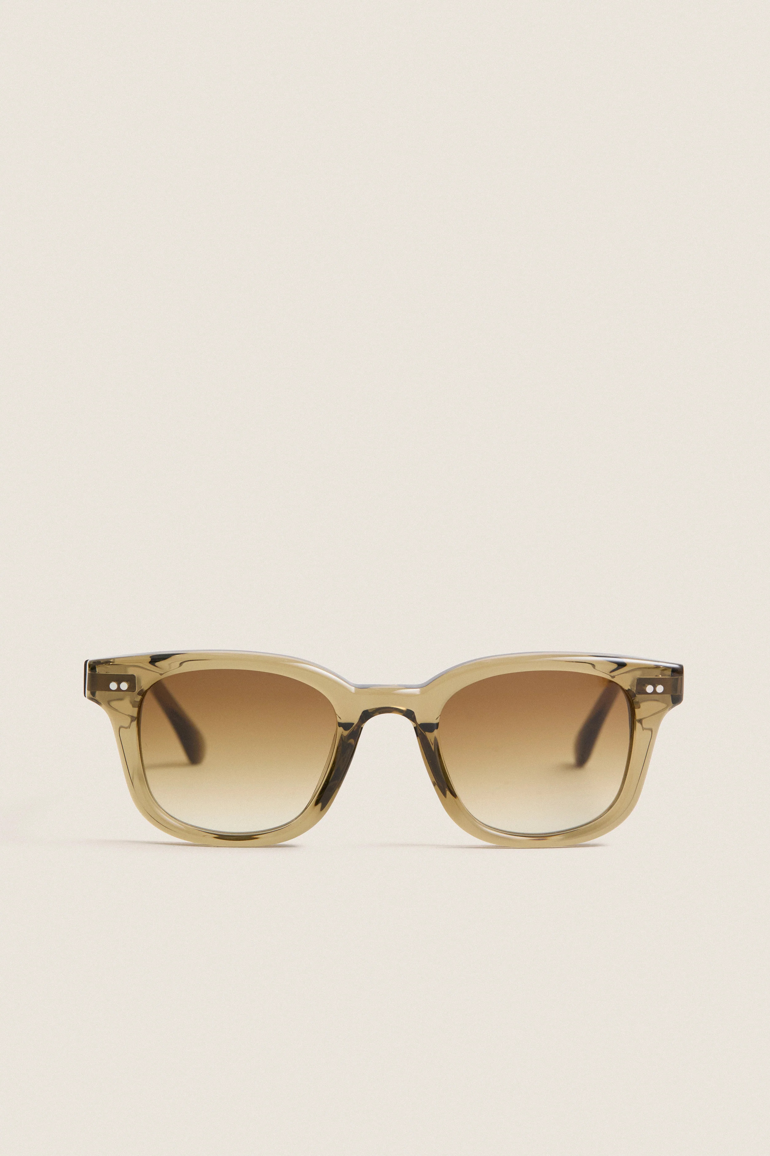Green 02 Sunglasses | Tuckernuck (US)