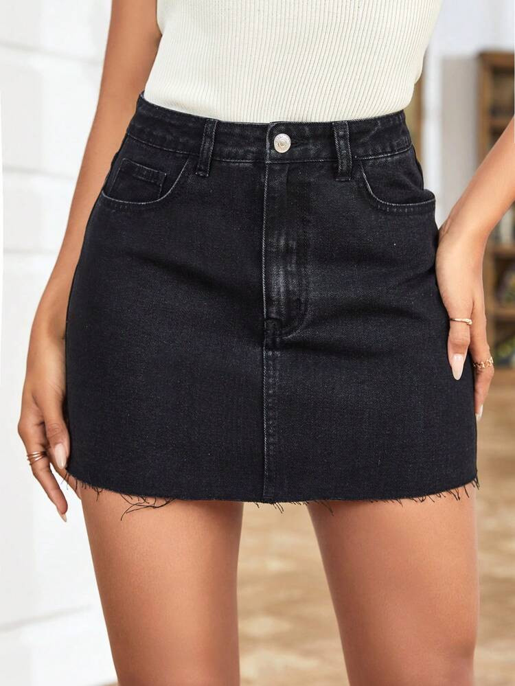 New
     
      High Waist Raw Hem Denim Skirt
       
              
              $13.99       ... | SHEIN