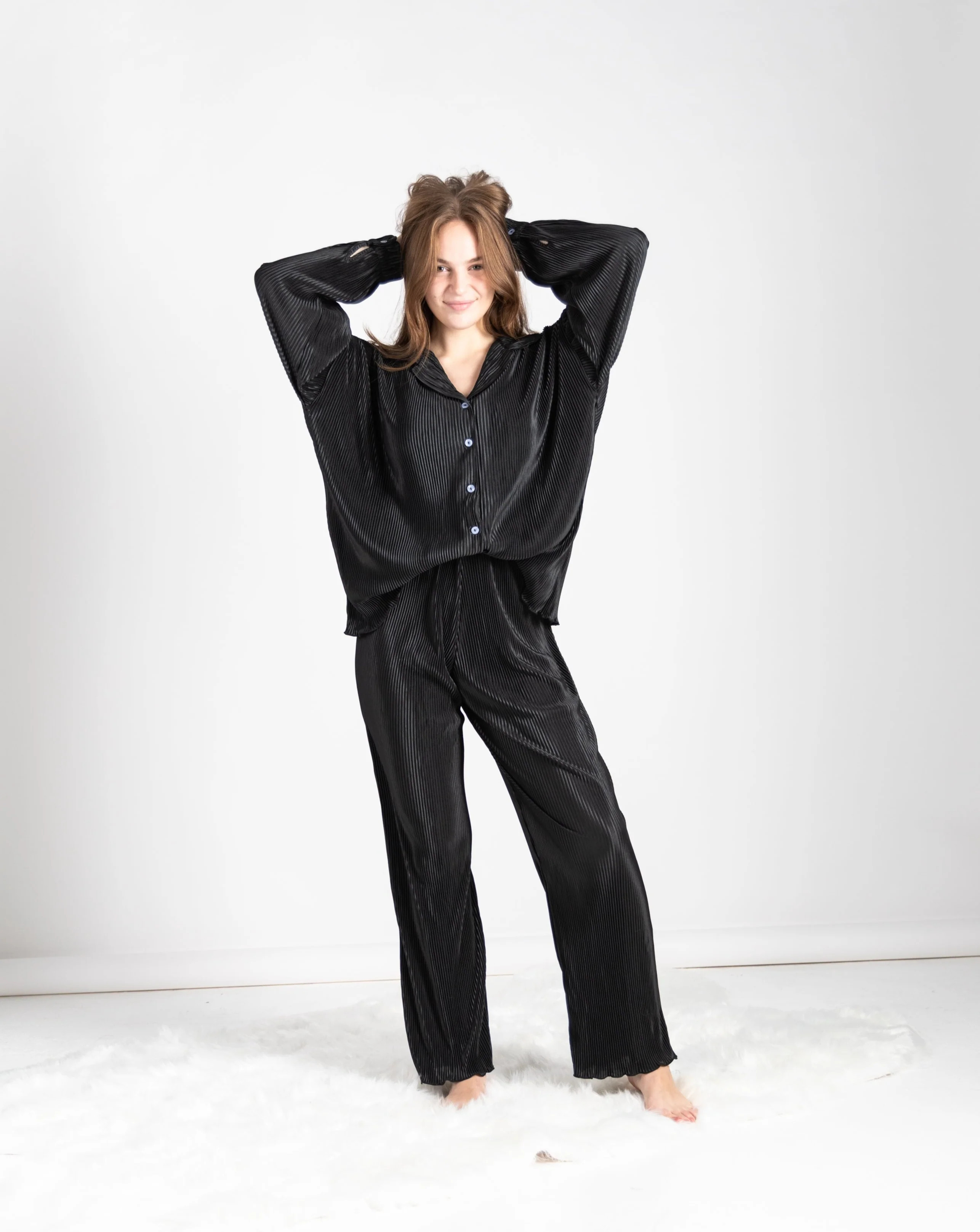 Pleats Please Set in Noir | waverles