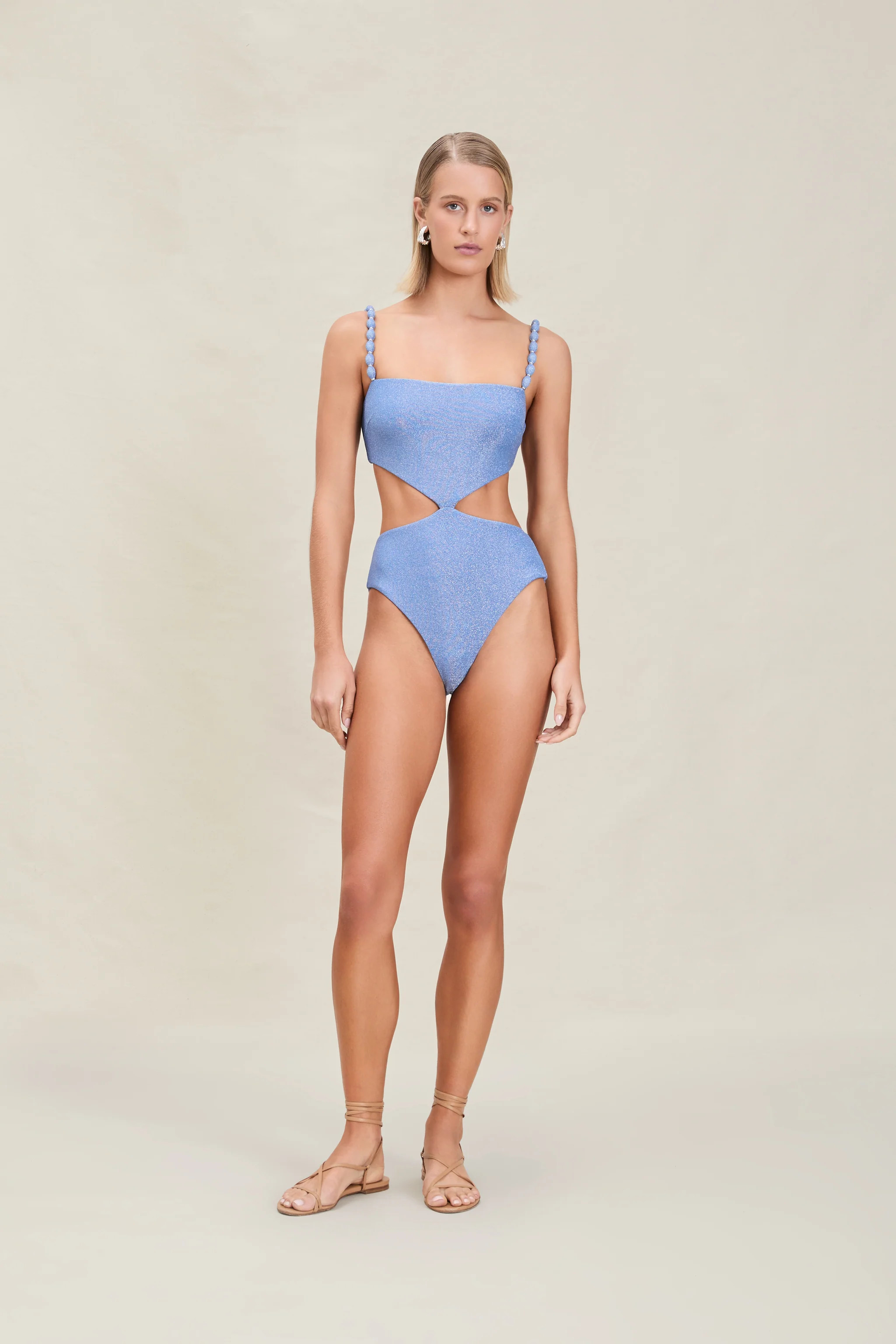 Pippa Full-Piece | Devon Windsor