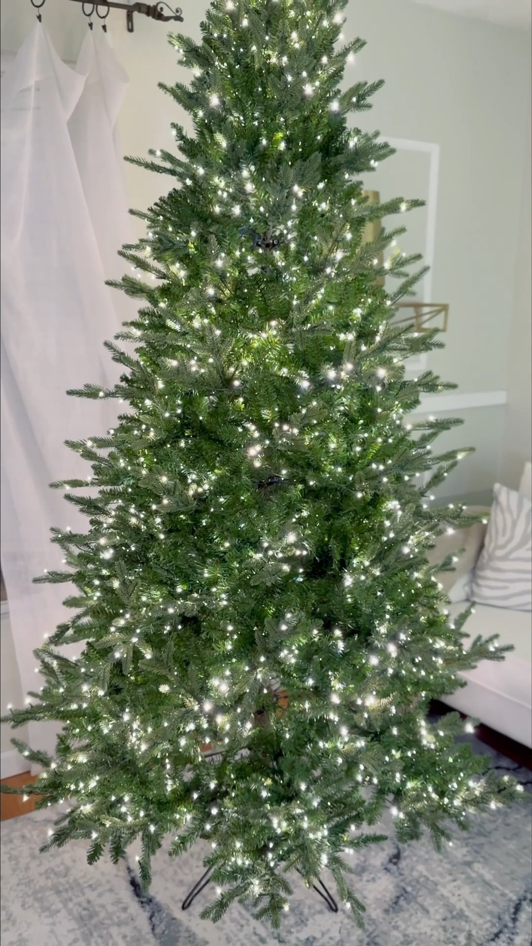 Loving our new christmas tree this year! decided to go with an unflocked tree this time with a nostalgic light setting 😍

#LTKHome #LTKSaleAlert #LTKHoliday