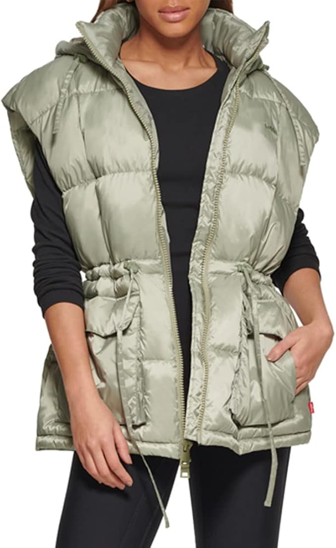 Levi's Women's Quilted Megan Hooded Puffer Jacket | Amazon (US)