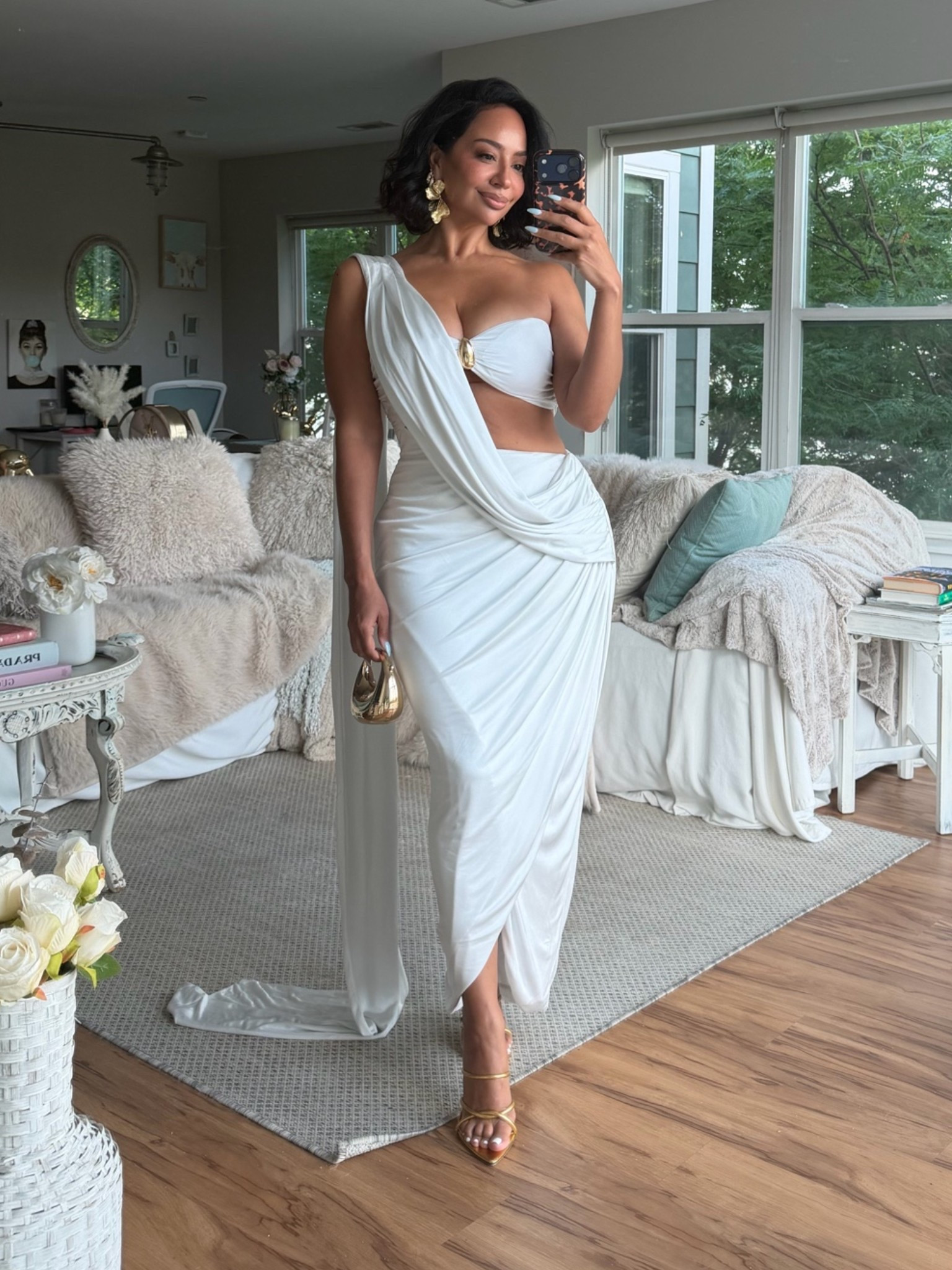 GREEK GODDESS VIBES 🤍 

5’3
32DD
27” Waist
42” Hip
Wearing a M

vacation dresses
summer dress 
honeymoon
bachelorette 
white dresses

#LTKPetite #LTKOver40 #LTKWedding