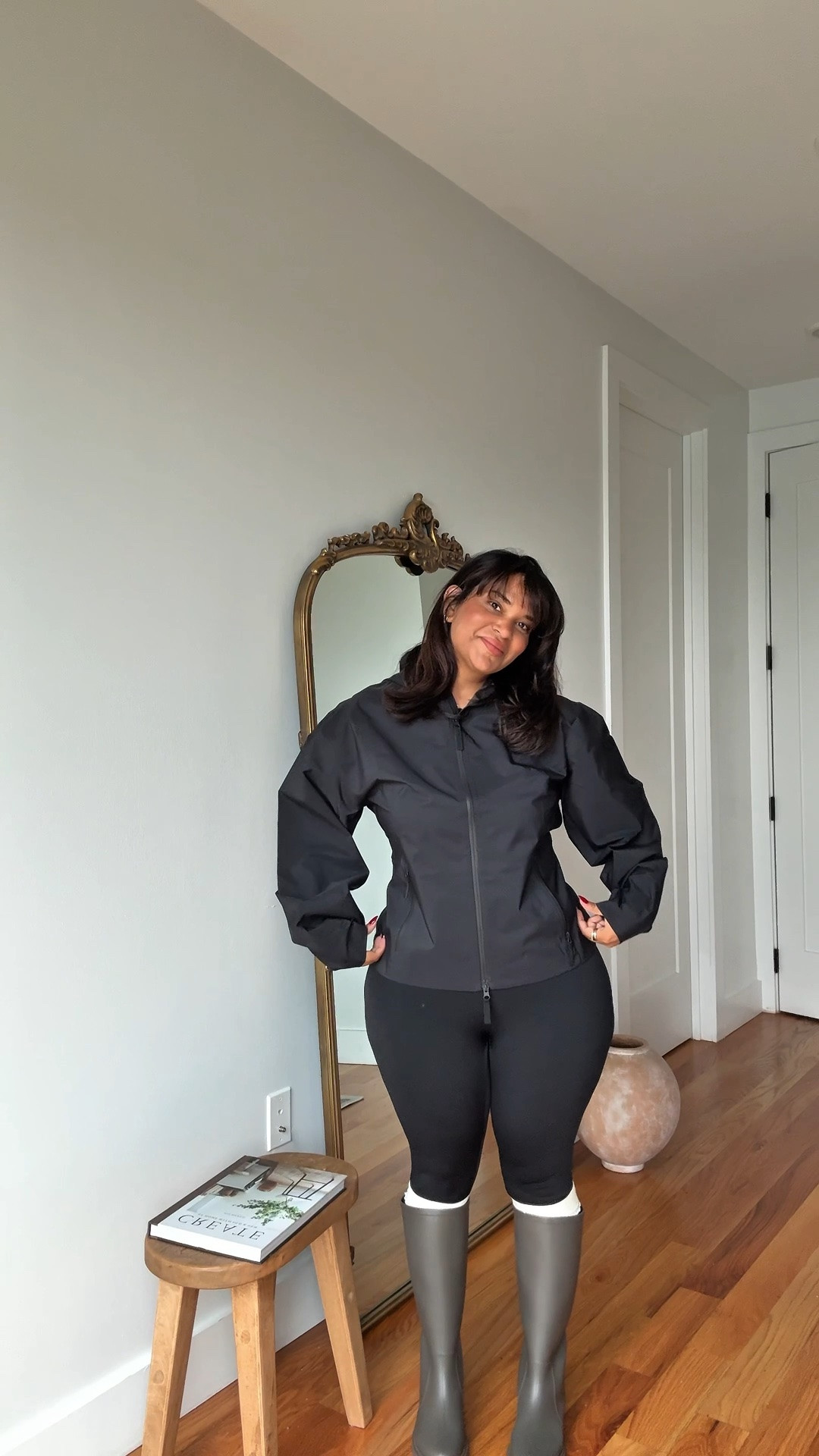 Storm look wearing a size medium in the Jacket

#LTKootd #LTKdayinmylife