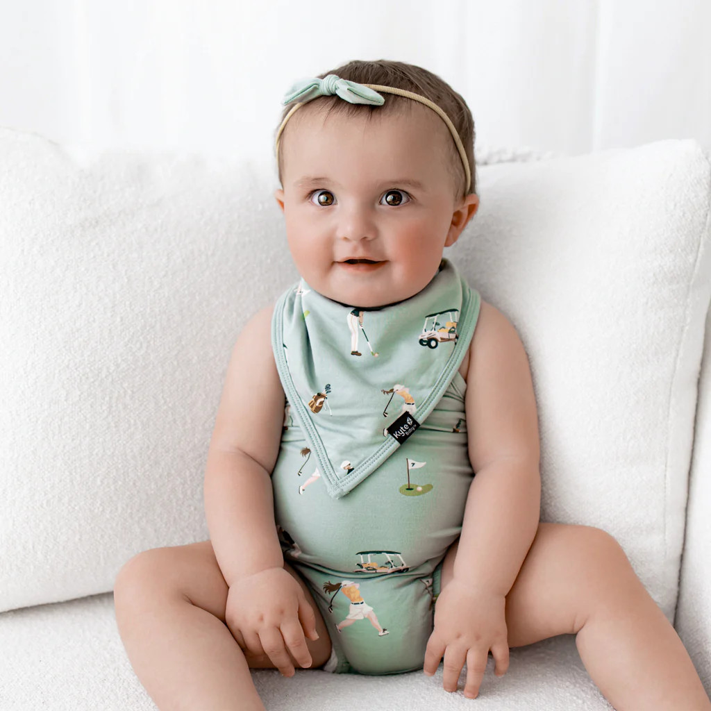 Bib in Golf | Kyte Baby