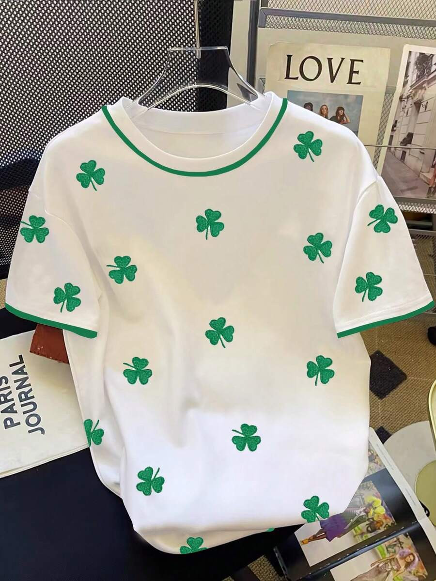 Franclia Women's Clover Print Round Neck Short Sleeve Casual T-Shirt | SHEIN