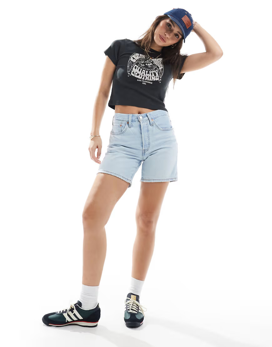 Levi's 501 mid thigh low waisted denim shorts in light wash-Blue | ASOS (Global)