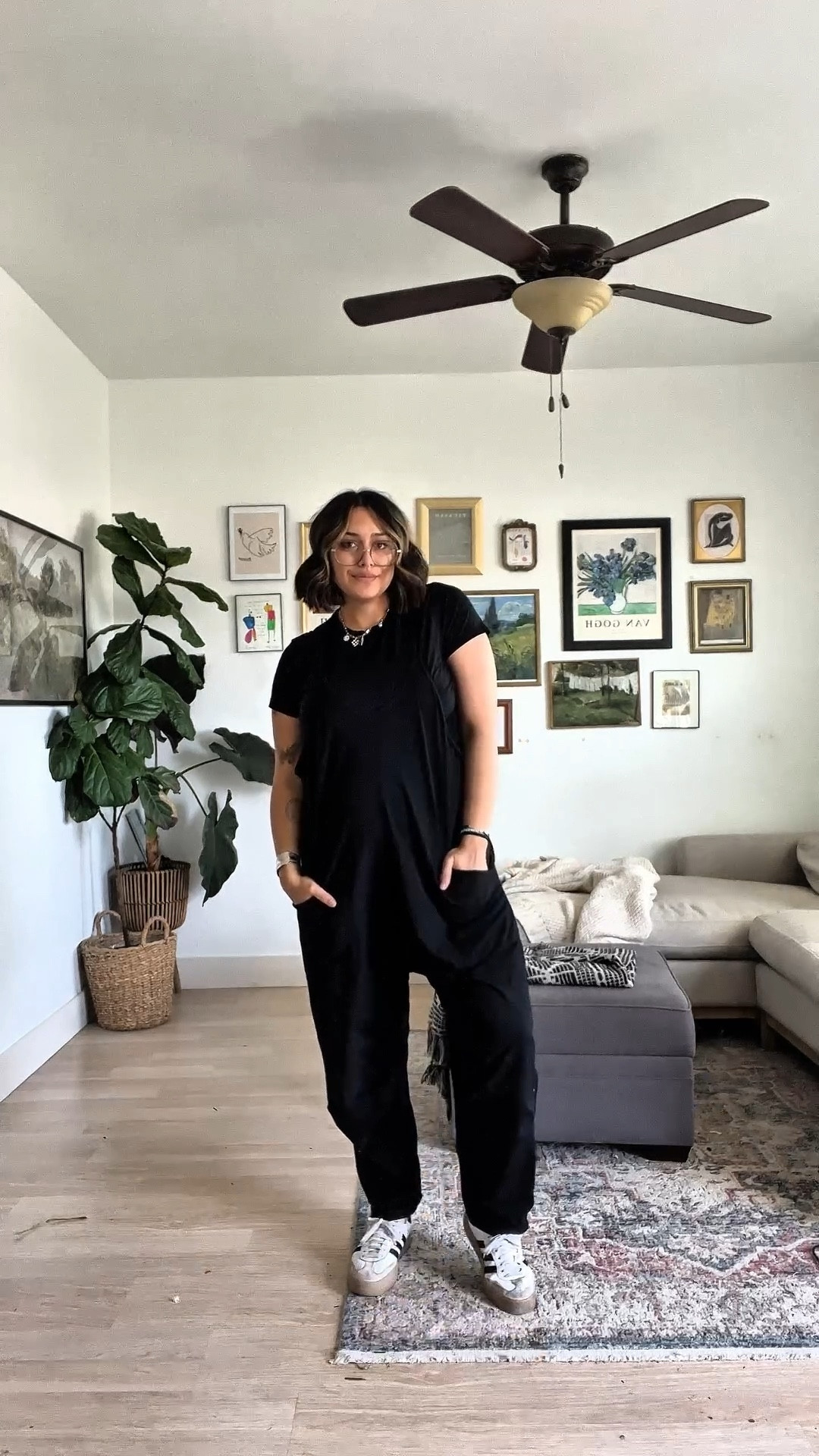 the comfiest amazon jumpsuit for spring & summer, especially while pregnant!! Wearing a size large, and i’m 5’6, 202lbs!