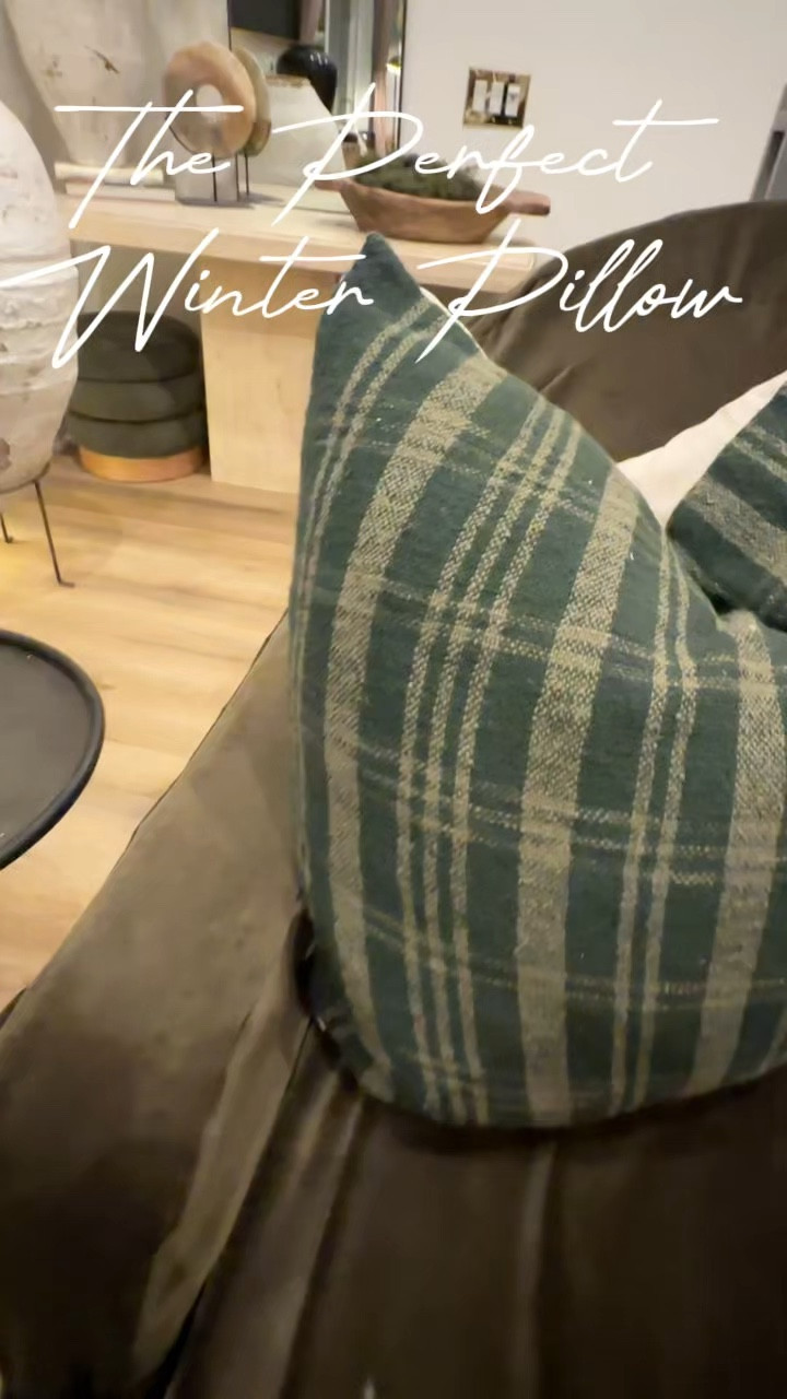 If you are looking for the perfect pillow to carry you from fall to Christmas, look no further!! It’s so good. 100% cotton with a slub texture and zip closire for easy washing. Best part is its only $30 at Target!

#LTKHoliday #LTKSeasonal #LTKHome