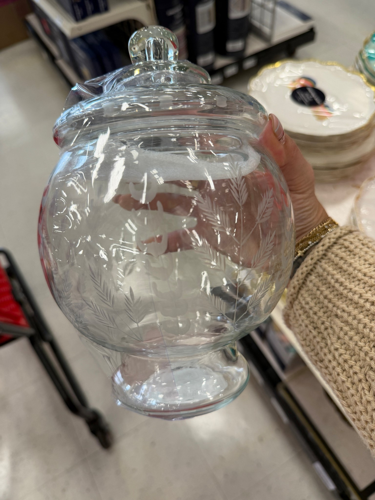 The prettiest jar, options are endless 

#LTKHome