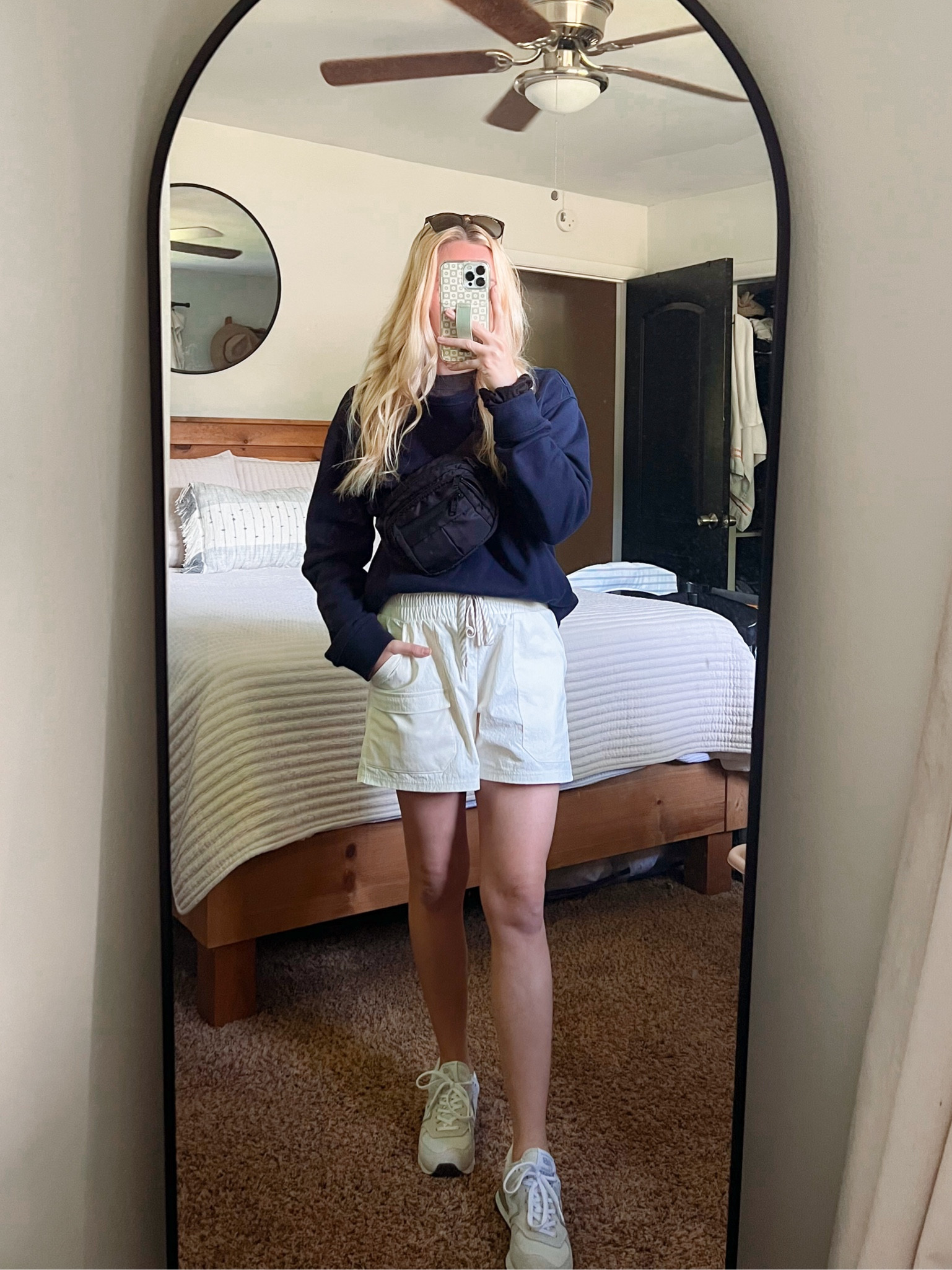 Mom shorts, fall outfit, fall style, mom outfit, zoo outfit, fall sweatshirt, fall sweater 

#LTKSeasonal #LTKActive #LTKFallSale