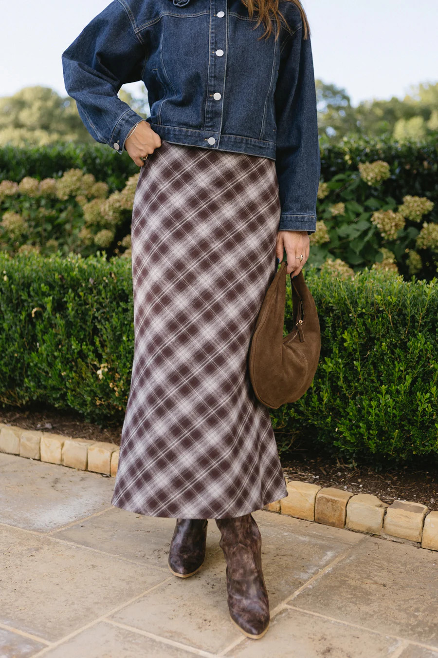Crossed Paths Skirt | Vestique