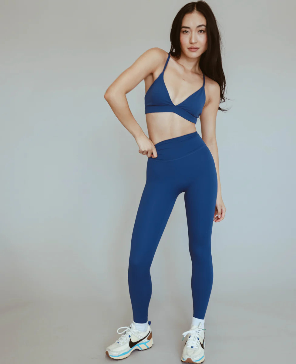 Sculpt NFS Basic Legging - Navy Peony | Cara Loren Active