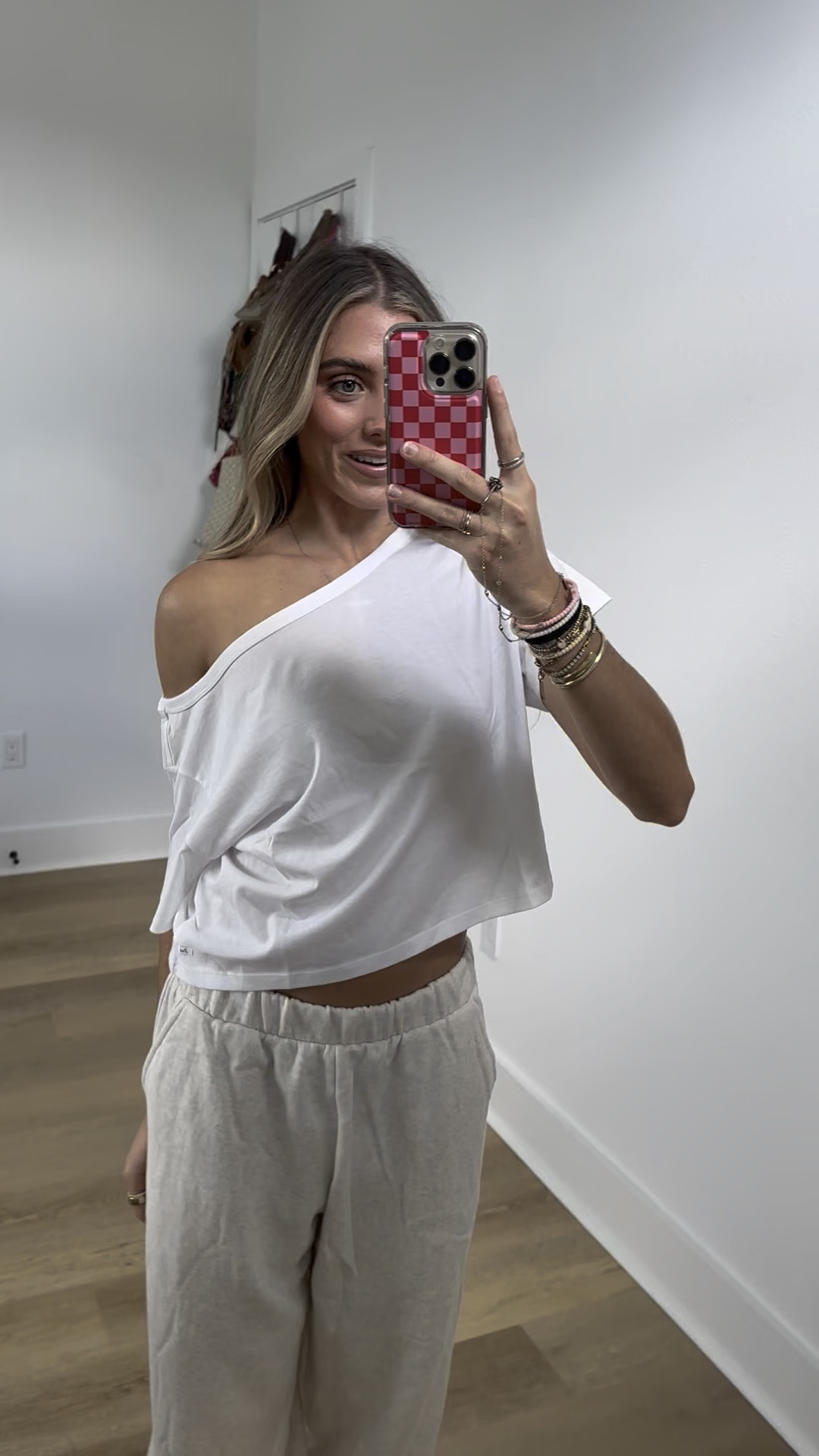 Can we talk about how iconic the @vspink foldover flare leggings are? 🤭 My fall wardrobe is already set up for maximum comfort and I am not complaining the fabrics are SO soft.

What I got: Ivy Fleece Campus Sweatpants (XS Regular), Slouchy Cropped Sleepshirt (XS), All-Day Soft Ribbed Open-Back Top (XS), Ivy Fleece Oversized Sweatpants (XS), Retro Cotton Tee (XS), Cotton Henley Cami (XS), All-Day Cotton Foldover Flare Leggings (XS), Ivy Fleece Campus Full-Zip Hoodie (XS). 💓

#vspink #vspinkhaul #clothinghaul #tryonhaul #tryonclothinghaul #loungewear #sweatset #sweatpants #sweatshirt #matchingset #fallstyle #affordableclothing #affordableloungewear #fallfashion #ootd #currentlywearing #styleinspo #y2k #falloutfitinspo #traveloutfit

#LTKFindsUnder50 #LTKFindsUnder100 #LTKSaleAlert