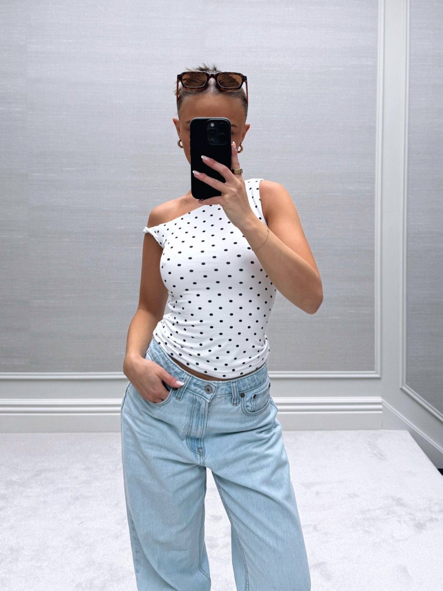 new in spring top faves!!🍋

spring summer top outfit inspo crop top trending Pinterest holiday casual Pinterest jeans and a nice top vest polka dot white and black off the shoulder

#LTKuk #LTKspring #LTKsummer