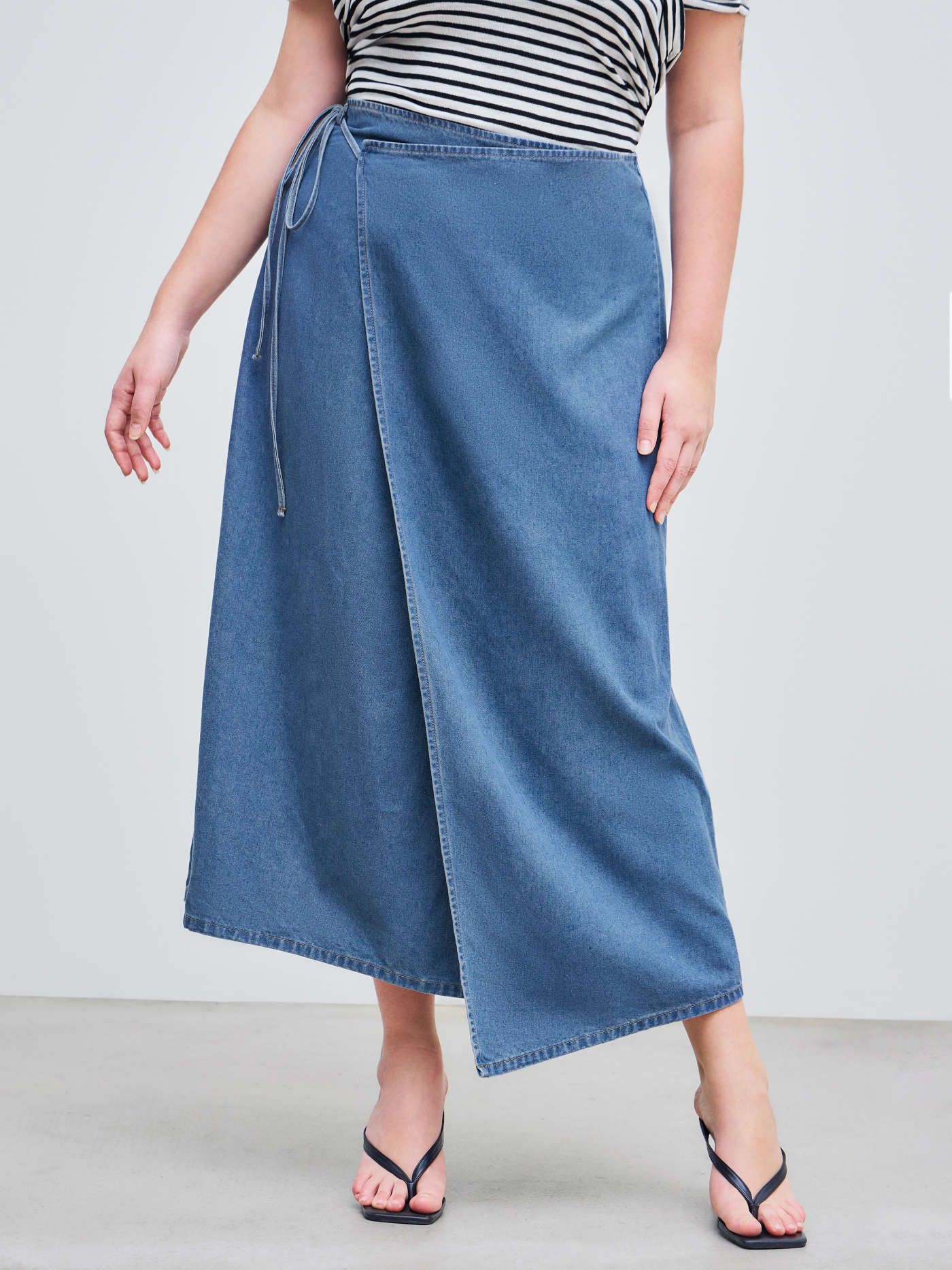 Denim Mid Rise Solid Knotted Wrap Maxi Skirt Curve & Plus | Cider