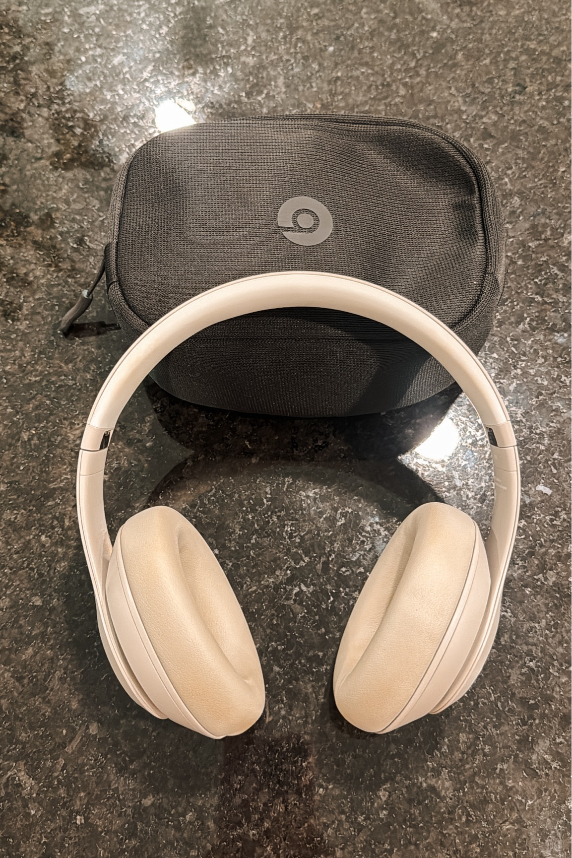 Prime Day is here!! These headphones are my fav + I use them everyday at the gym!!! 🎧

#LTKSaleAlert #LTKU #LTKFitness