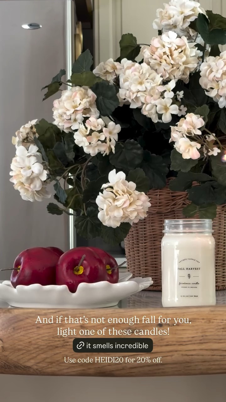 And if that’s not enough fall for you, light one of these candles! Use code HEIDI20 for 20% off.

#LTKHome #LTKSeasonal