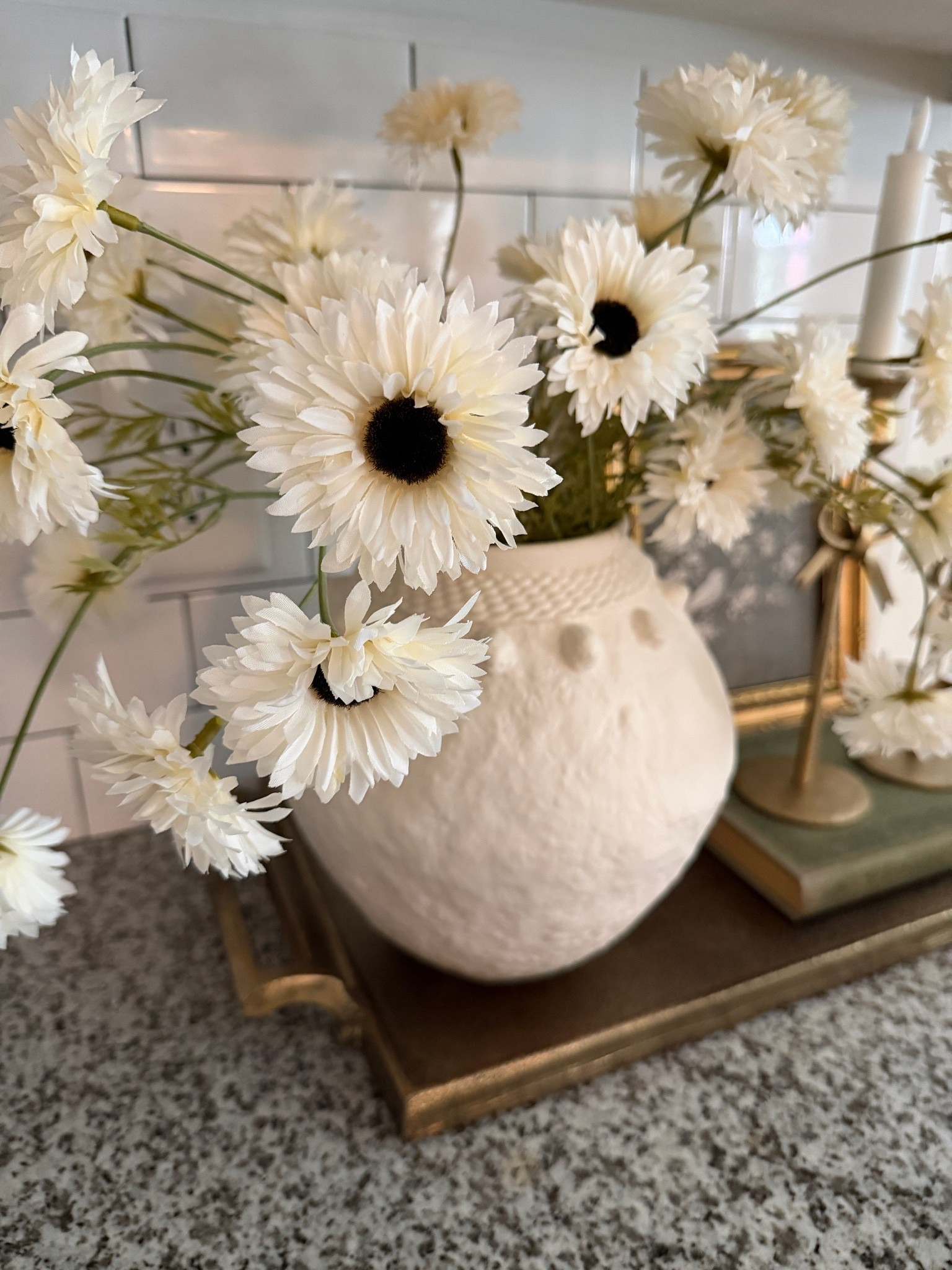 Loving this vase and stem combination!