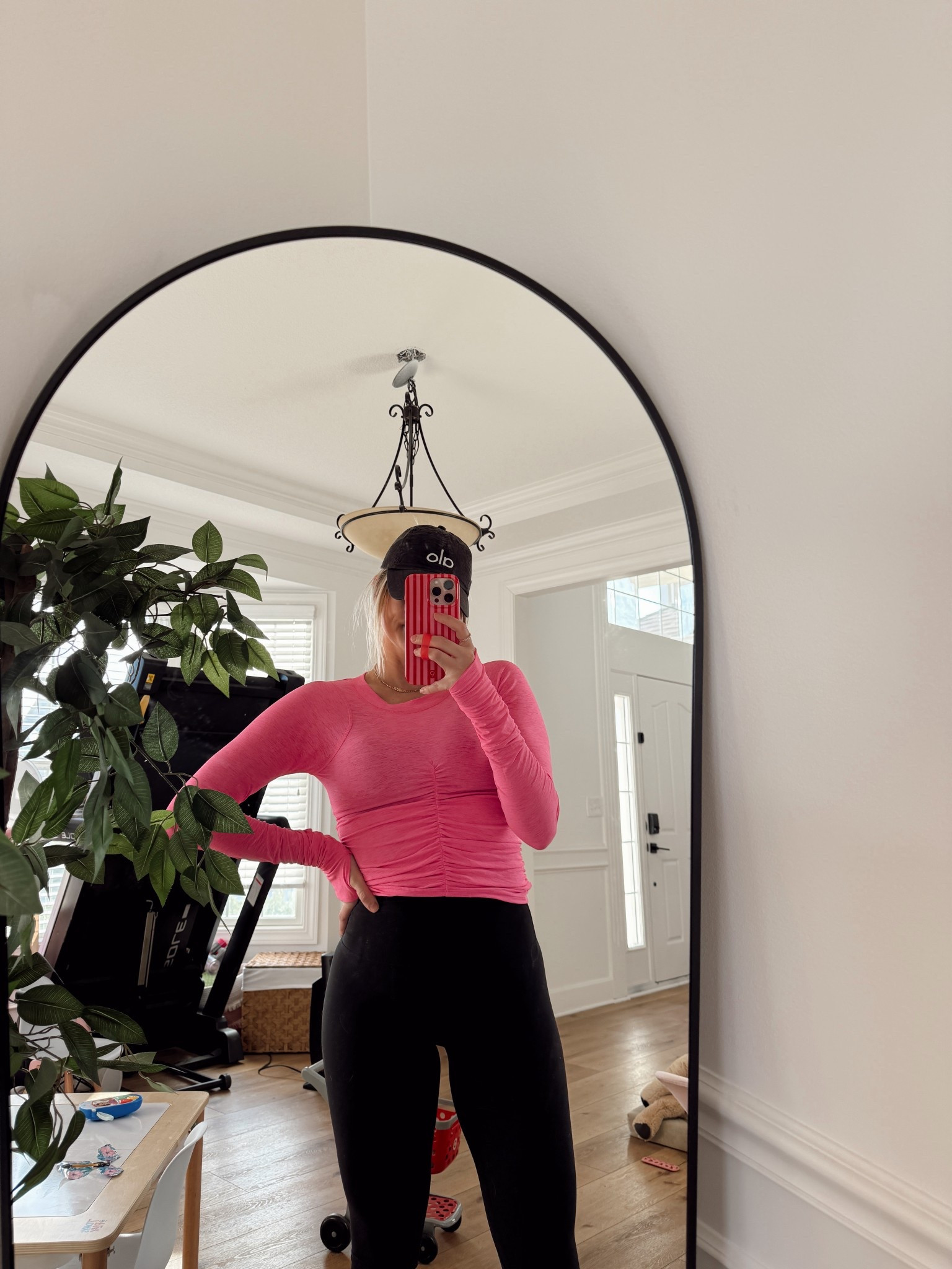 Free people active top // gym fit // athletic wear // long sleeve fitness top 

#LTKfitnessgoals