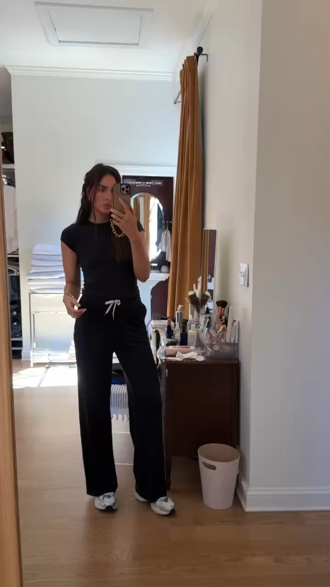 Vouri wins in the elevated basics category every time ✨😍 I could also see this as the perfect travel outfit! use my code JULIA20NEW for 20% off!

#vuoripartner @vuoriclothing

#LTKActive #LTKSaleAlert #LTKWatchNow