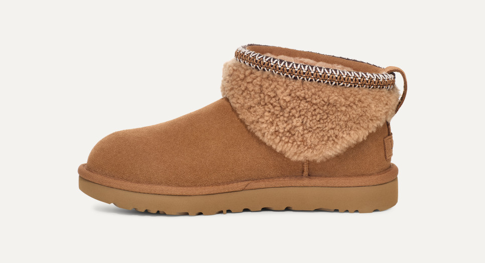 Classic Ultra Mini Maxi Curly | UGG (US)