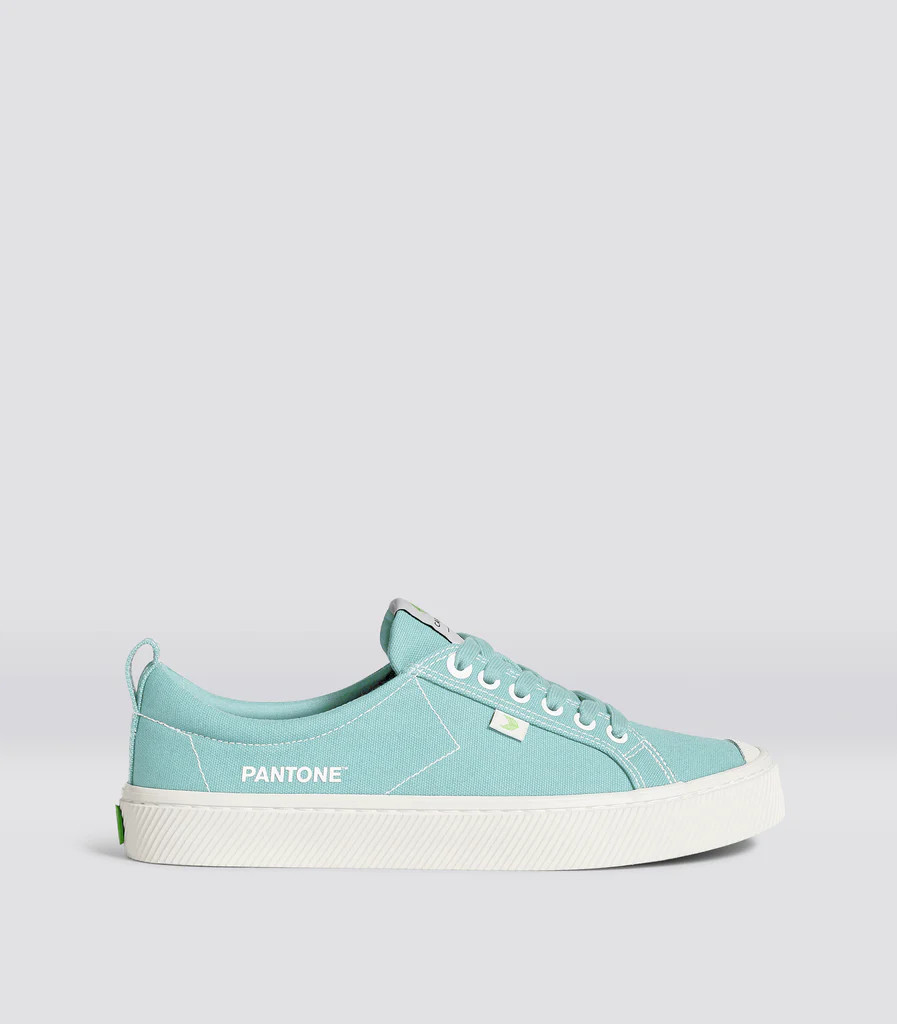 OCA Low Pantone Eggshell Blue Canvas Contrast Thread Sneaker Women | Cariuma