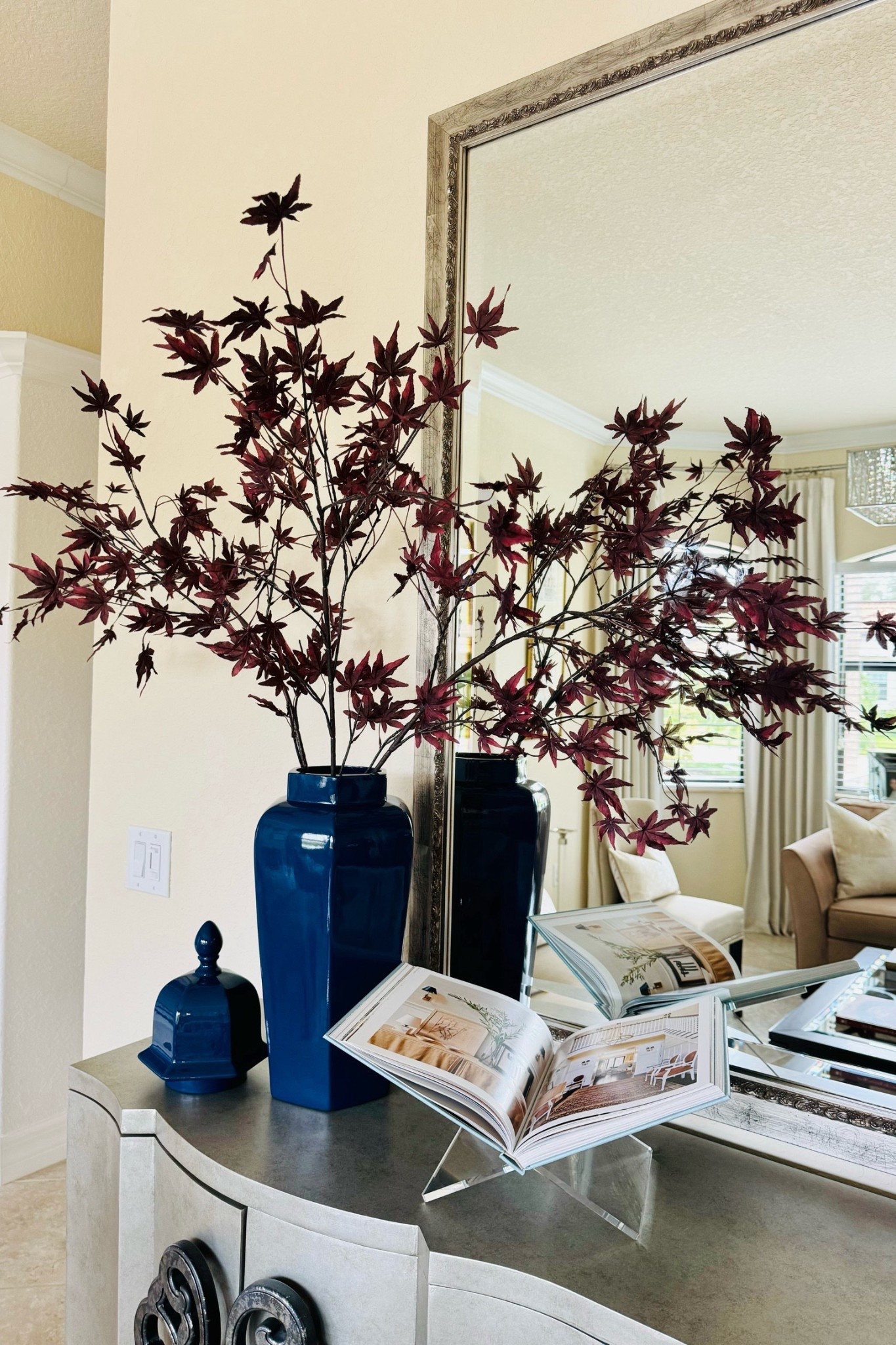 Gorgeous Fall Stems! 🍂🍁

Fall Decor | Home Decor | Vase Styling #LTKStyleTip

#LTKSeasonal #LTKautumn #LTKHome