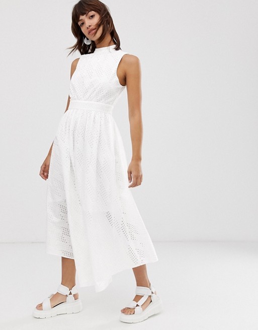 10 White Broderie Maxi Dresses Fit For Summer Weather, Holidays & A ...