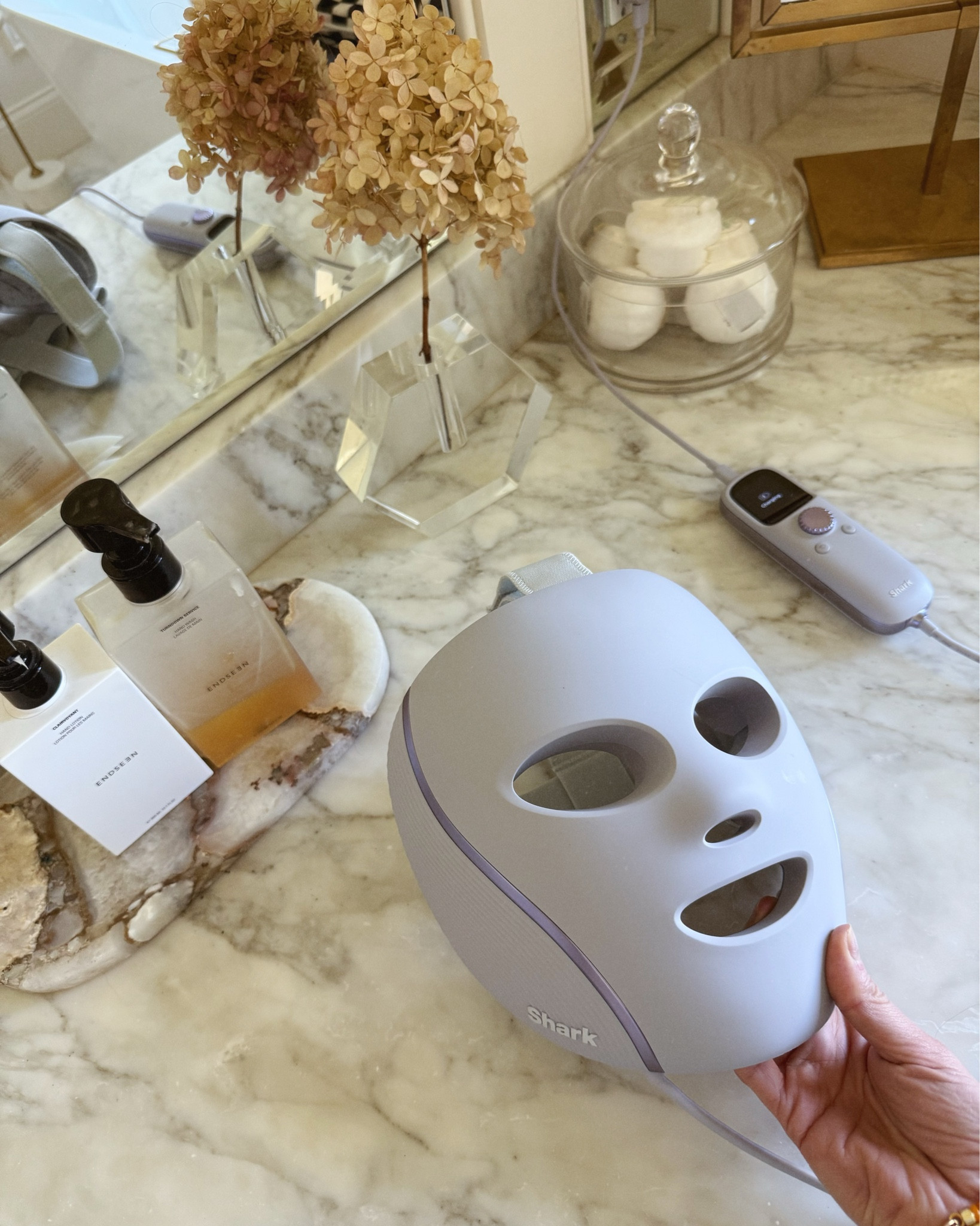 At home red led and eye cooling mask, anti-again, treats acne @sharkbeauty #SharkCryoGlow #SponsoredBySharkBeauty