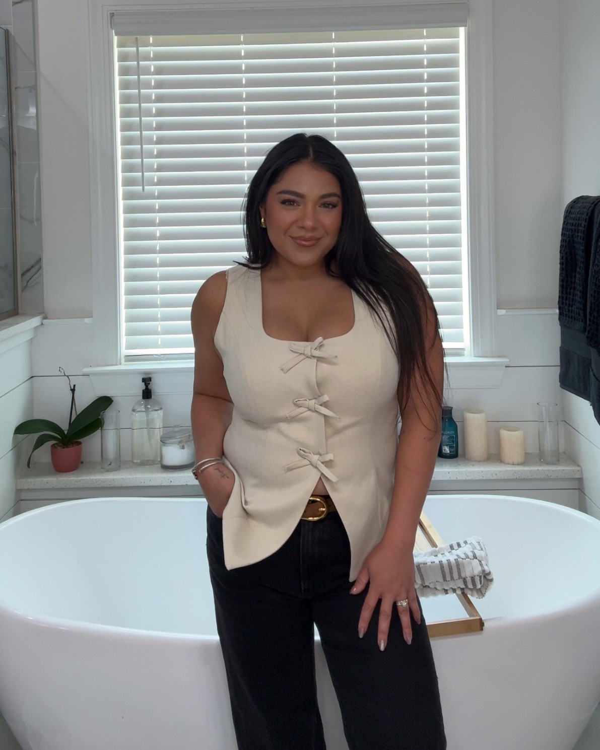 Work fit 📎🗓️ top in size M! Love the other colors they got in!

#LTKFindsUnder50 #LTKStyleTip #LTKWorkwear