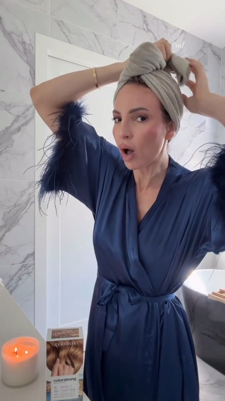 if someone would have told me that coming right here at home was this easy and it came out this great, I would have never believed them. I used the shade St Tropez. Jeans run tts. 

#LTKBeauty #LTKdayinmylife #LTKselfcare