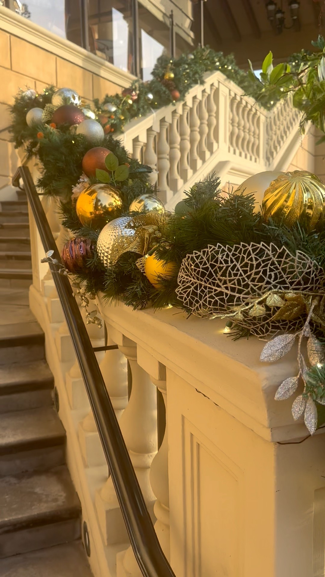  Soaking in all the holiday vibes. 🎄
#HolidayVibes #CozySeason #FestiveHome #SeasonOfJoy #Christmasdecor #garland #wreath

#LTKHoliday #LTKGiftGuide #LTKHome