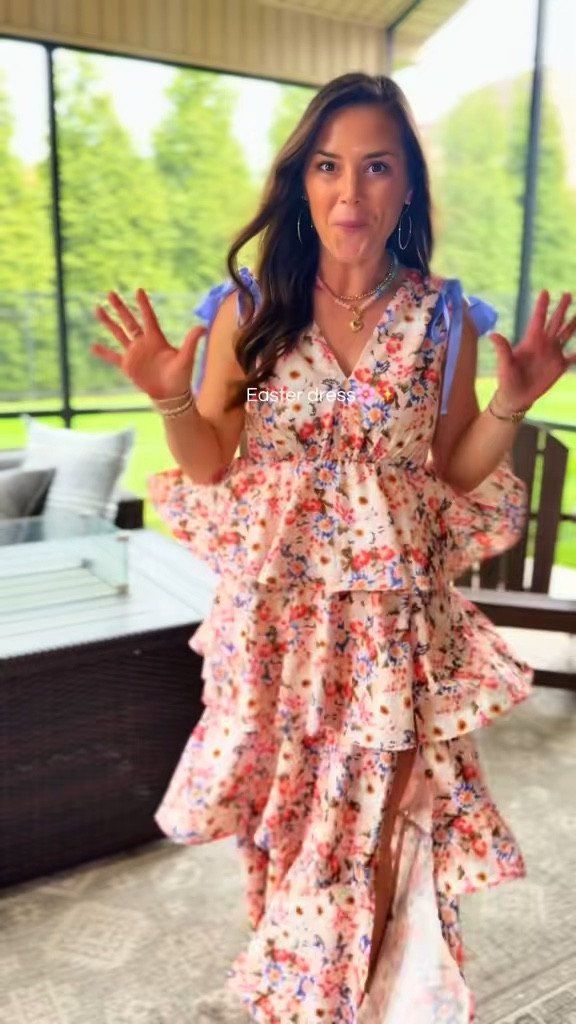 the bow sleeves 🤩🤩

#LTKgrwm #LTKootd #LTKSeasonal