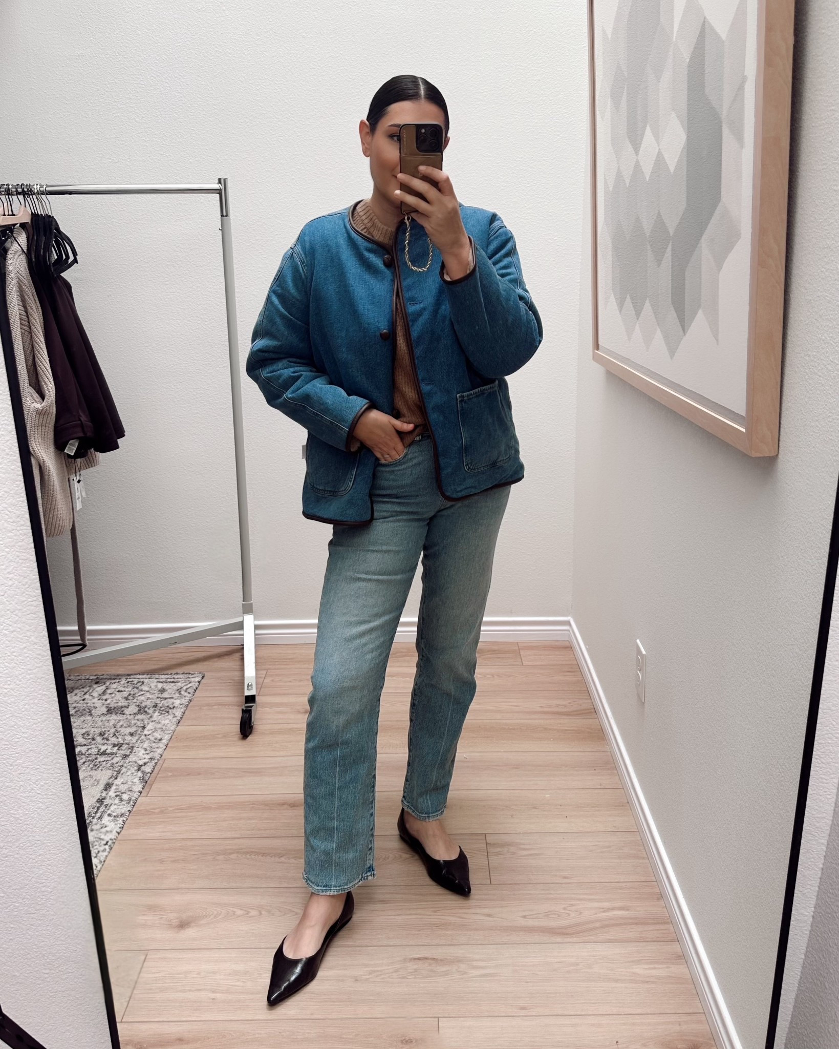 Saturday OOTD. 

Obsessed with this Madewell jacket very warm, which was perfect for today. I’m in the large coils use a medium.

