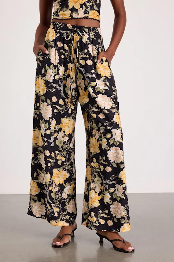 Taelyn Black Multi Floral Wide-Leg Pants | Lulus