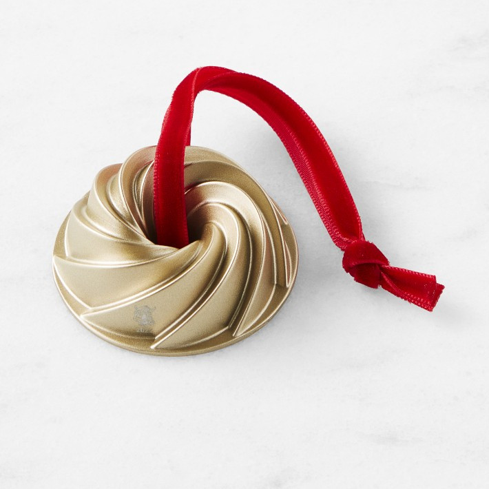 Nordic Ware Heritage Bundt Ornament | Williams-Sonoma