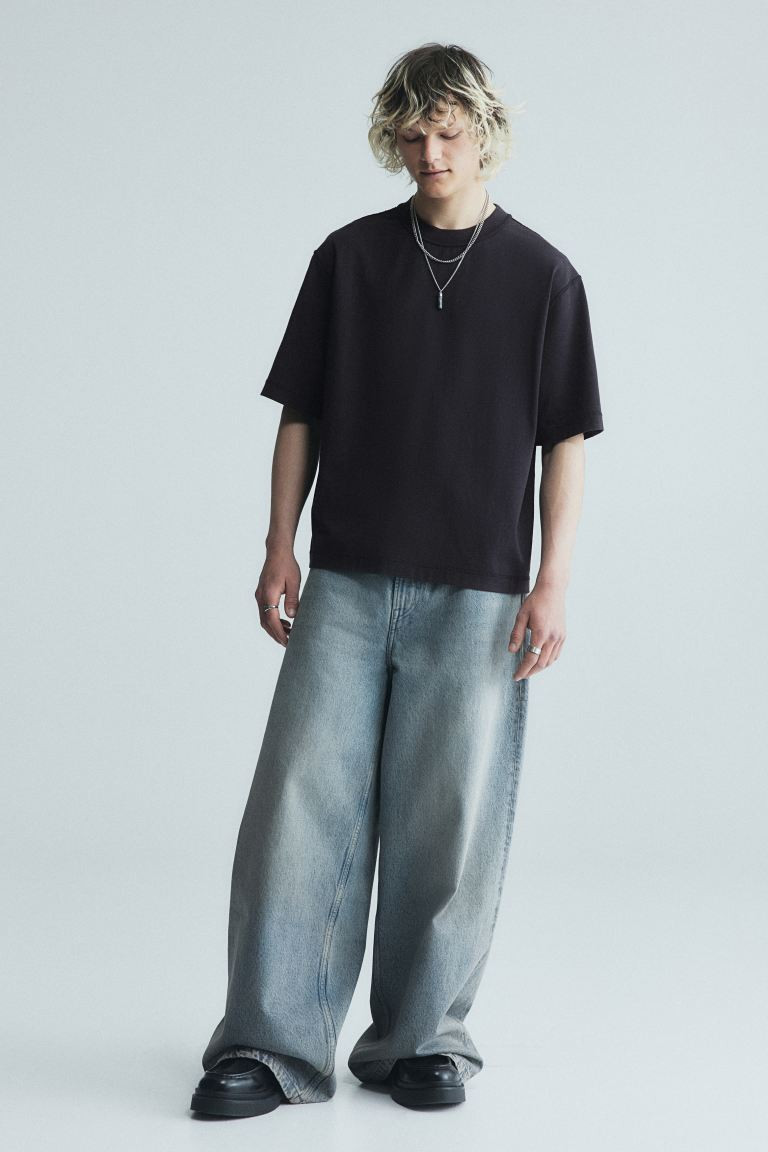 Boxy Fit Washed T-shirt | H&M (US + CA)
